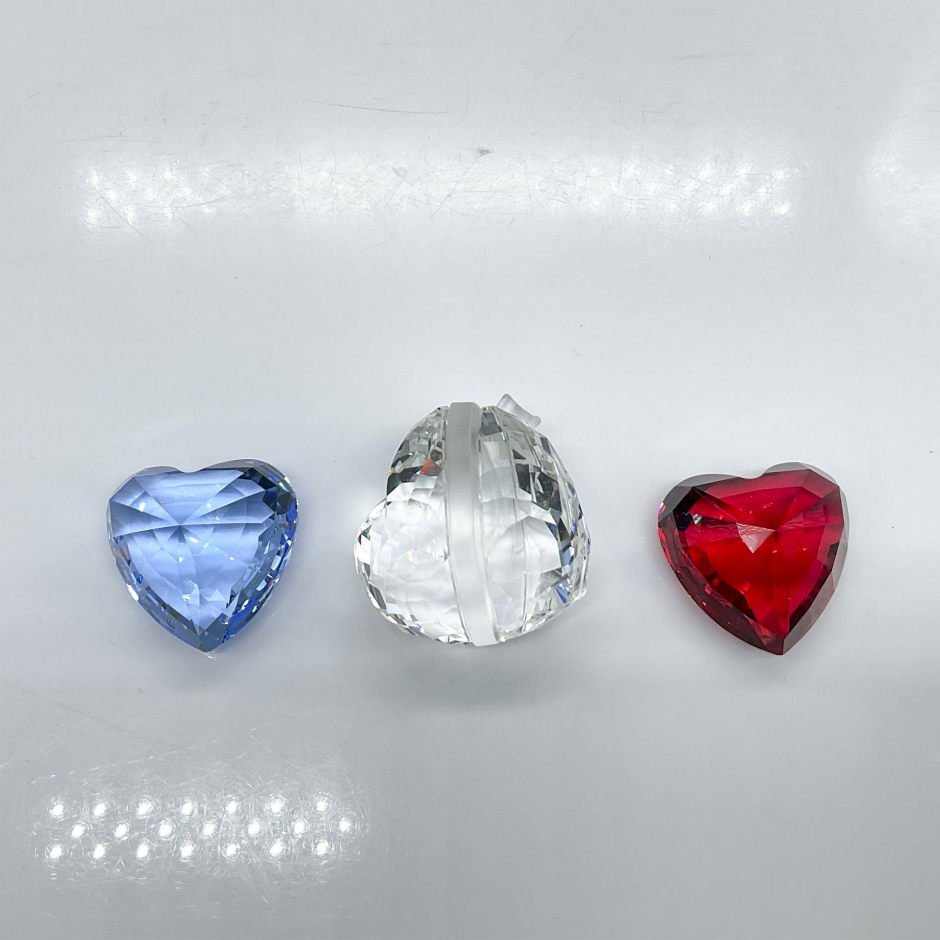 3pc Swarovski Crystal Heart Paperweights - Image 2 of 2