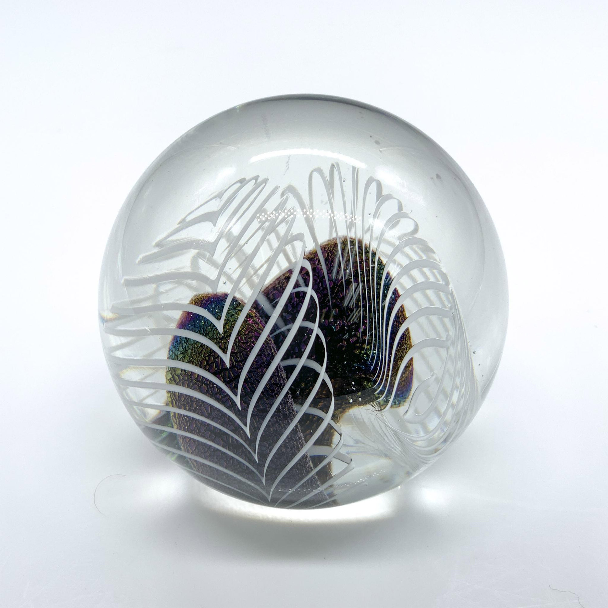 Robert Eickholt Iridescent Art Glass Paperweight, Signed - Bild 4 aus 5