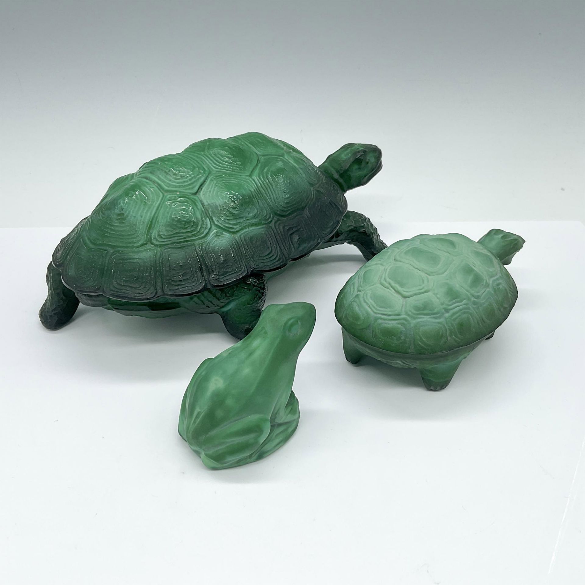 3pc Czech Malachite Ingrid Glass Turtle Boxes & Frog Figure - Bild 2 aus 4