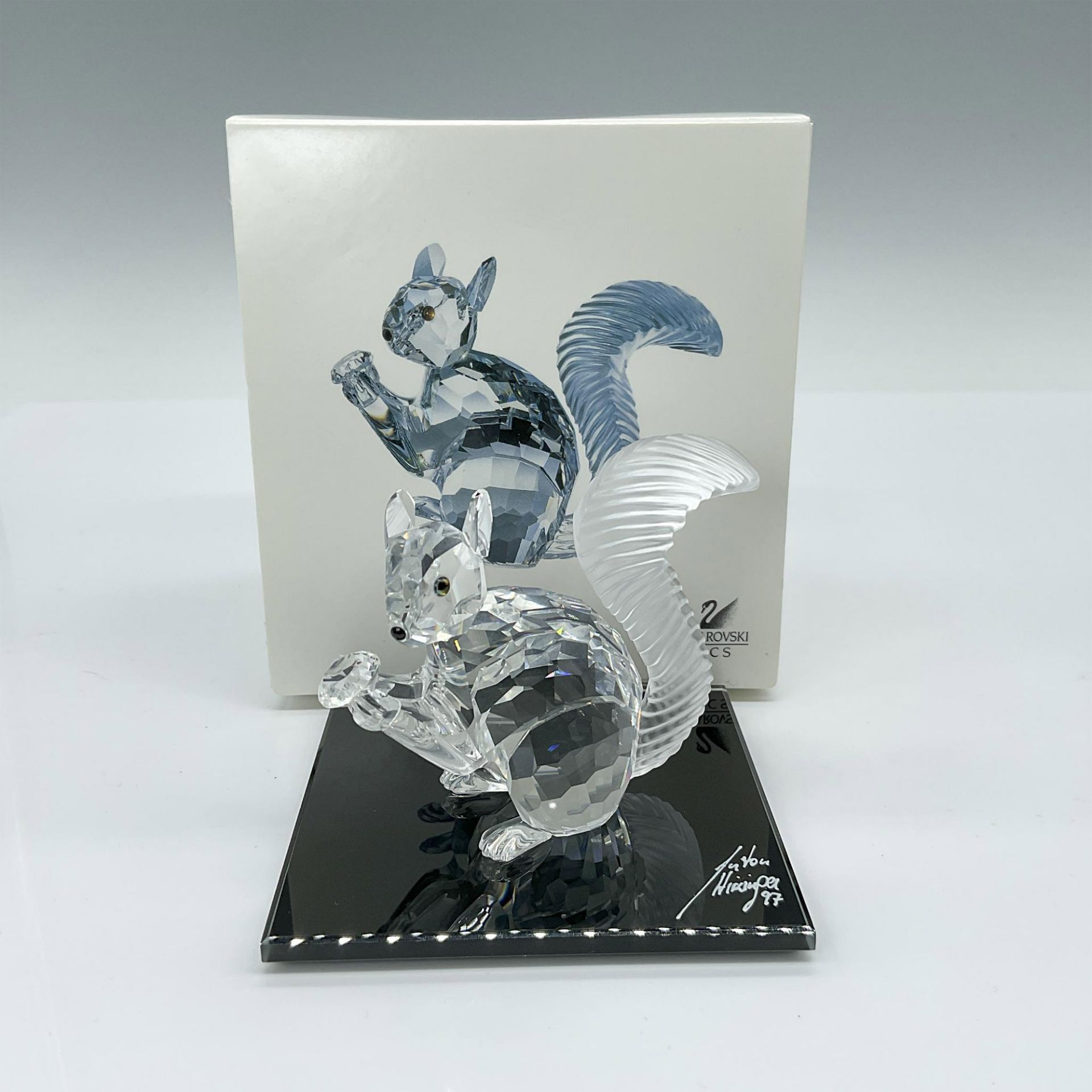 Swarovski SCS Crystal Figurine, Squirrel with Base - Image 4 of 4