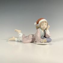 Christmas Wishes 1006194 - Lladro Porcelain Figurine