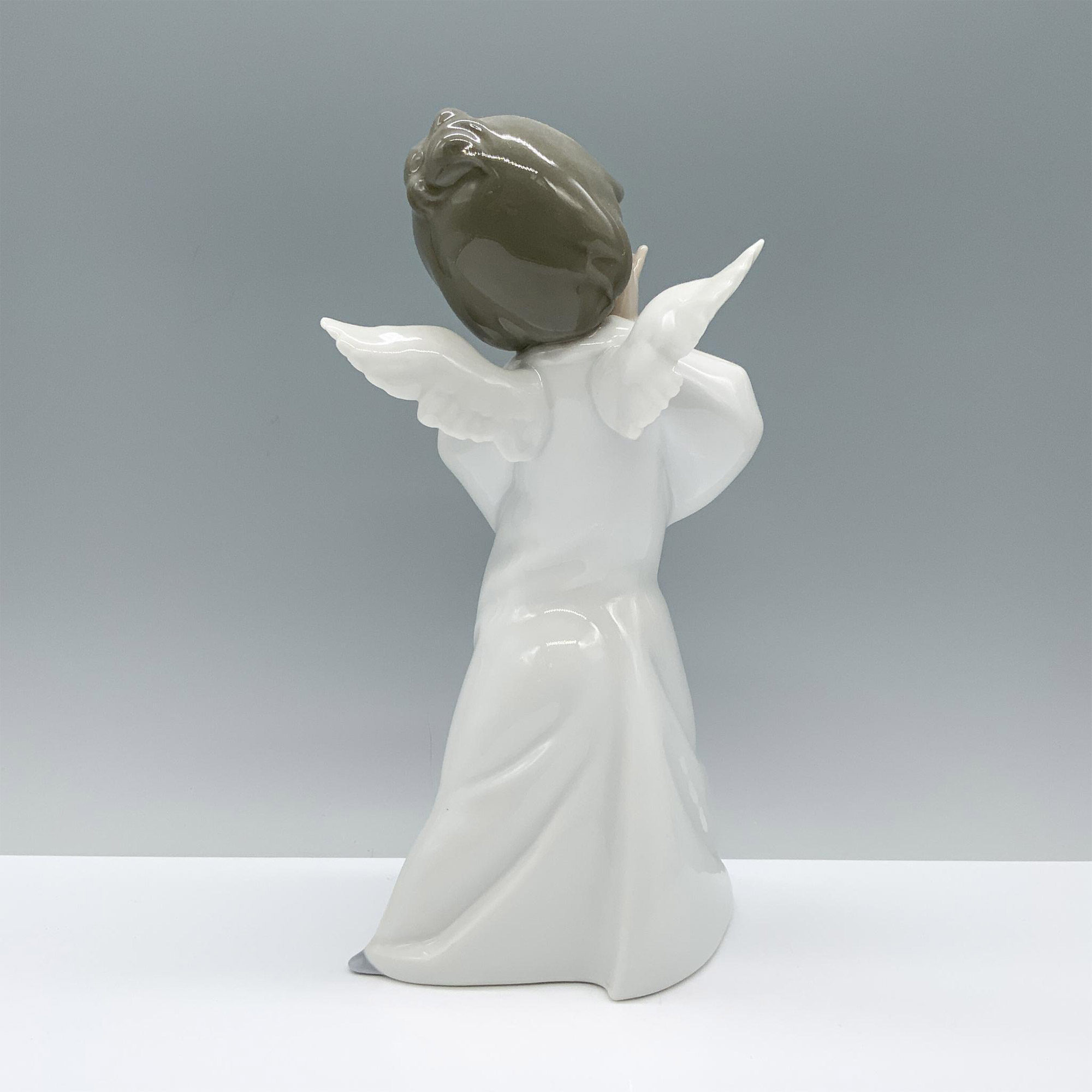 Puzzled Cherub 1004959 - Lladro Porcelain Figurine - Image 2 of 4