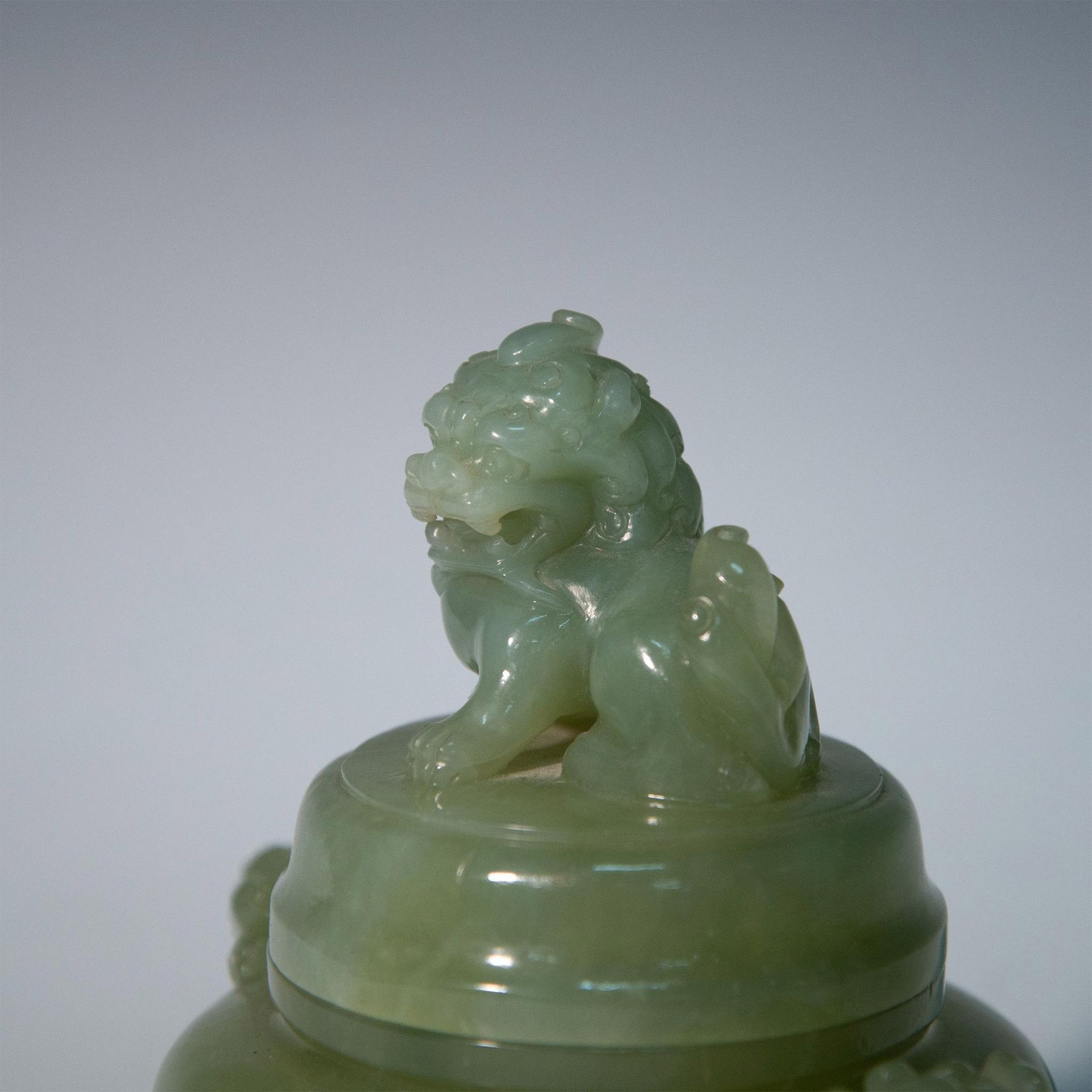 Carved Pale Green Nephrite Jade Incense Burner - Image 4 of 8