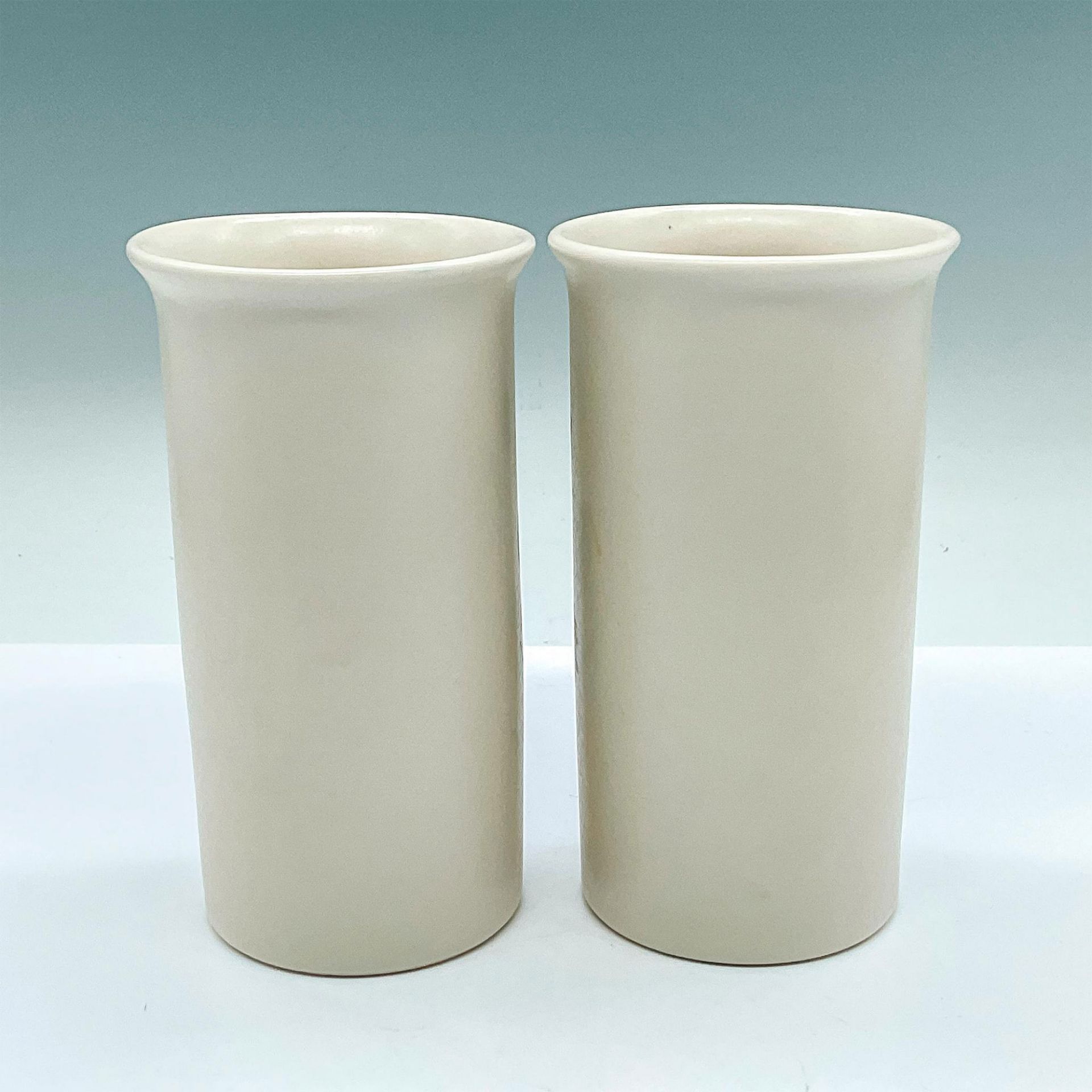 Pair of Arabia Finnish Ceramic Floral Vases by Esteri Tomula - Bild 2 aus 3