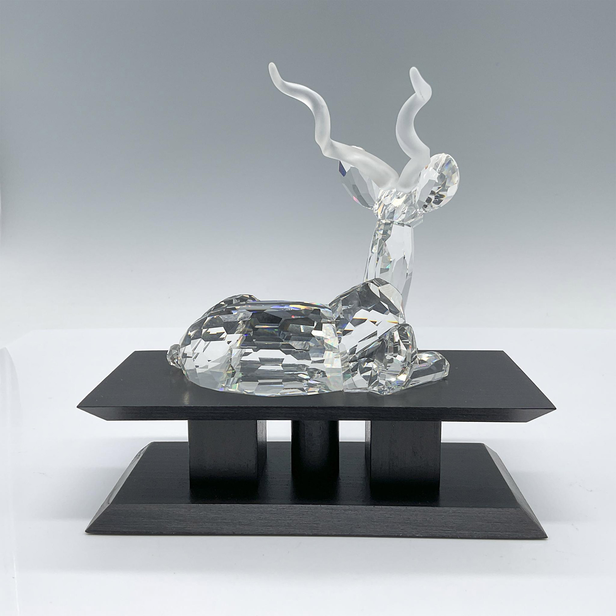 Swarovski Crystal Figurine, Annual Edition Kudu + Base - Image 2 of 4