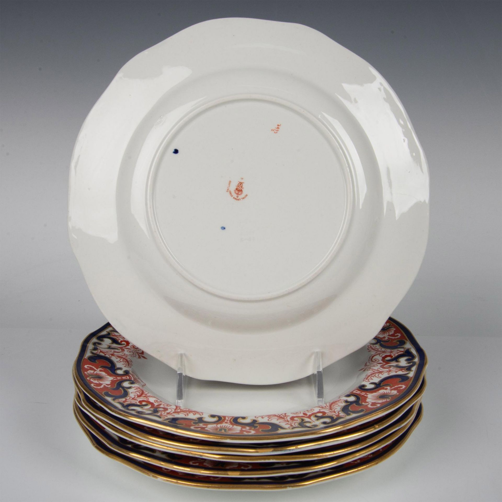 25pc Royal Crown Derby Porcelain Dinner Ware, Imari - Image 5 of 14