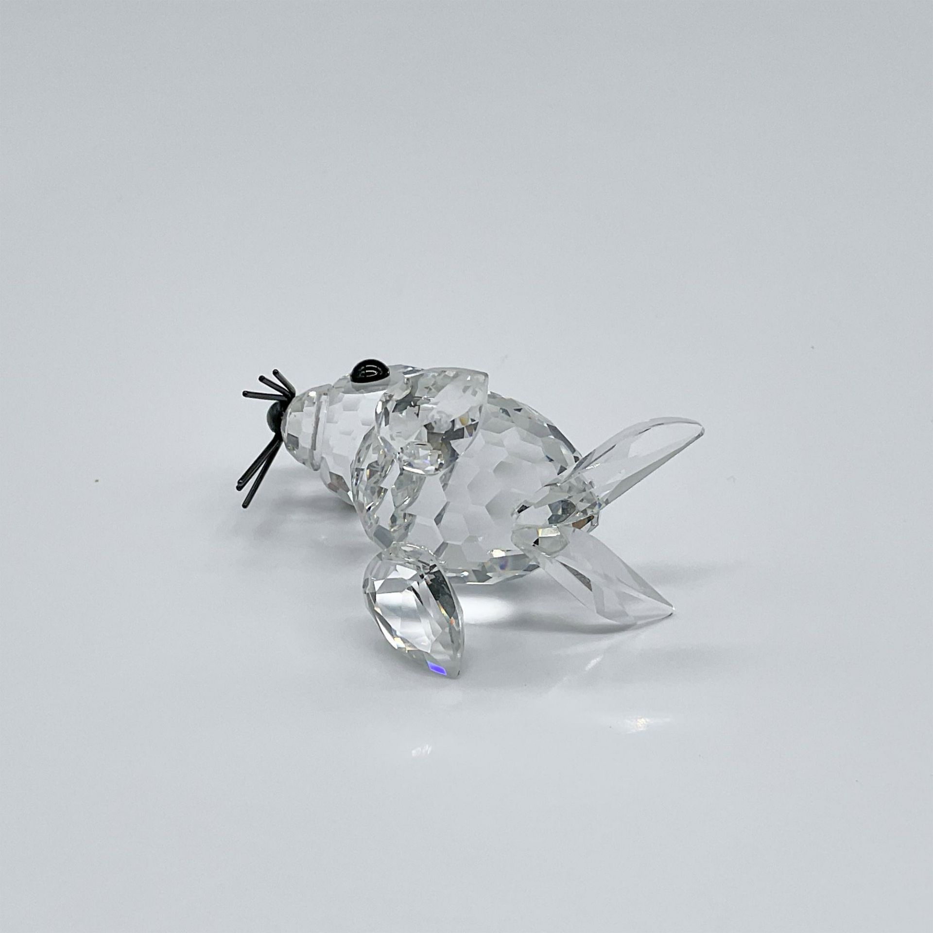 Swarovski Silver Crystal Figurine Baby Seal w/Black Whiskers - Image 3 of 4