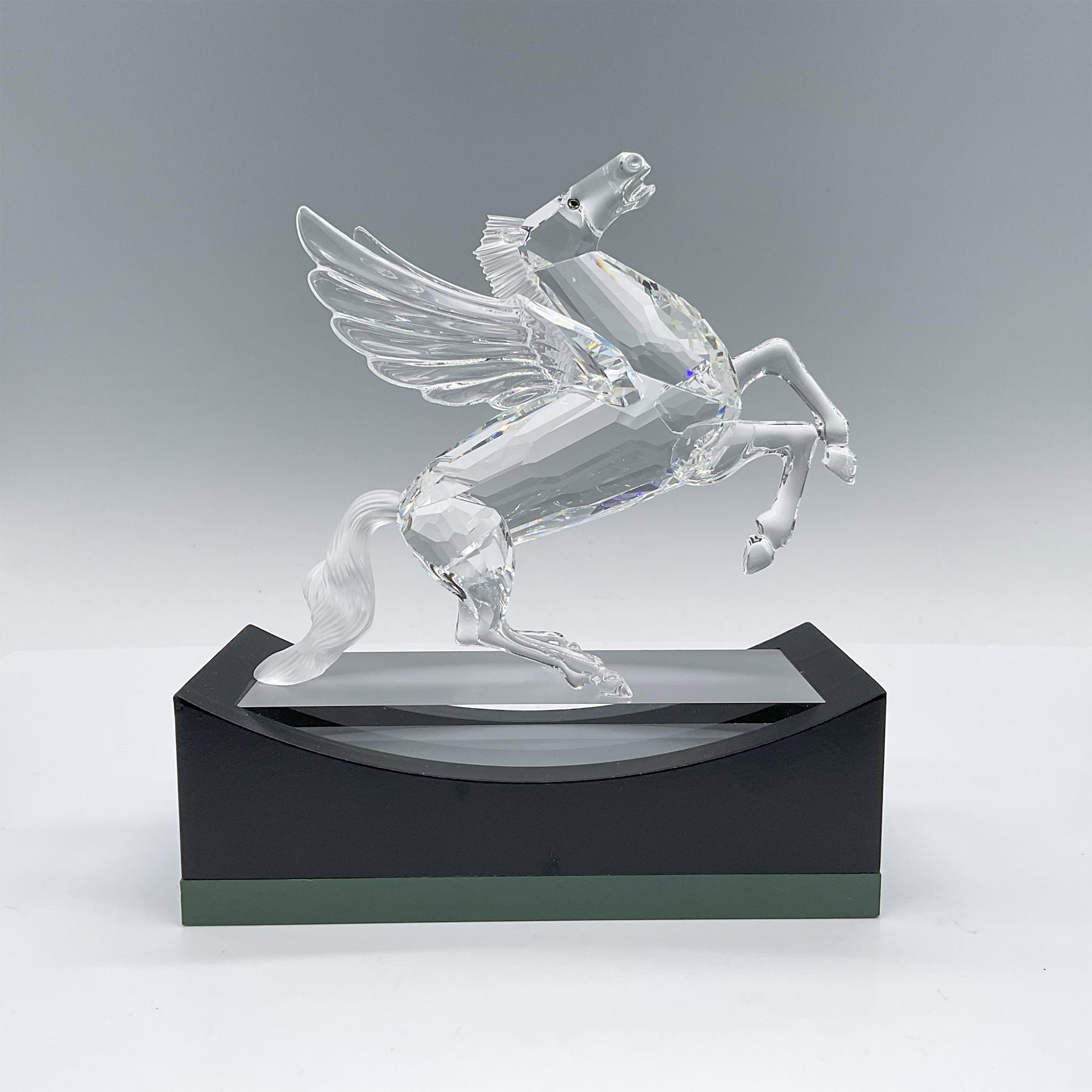 Swarovski Crystal Figurine, Pegasus with Base and Plaque - Image 2 of 6