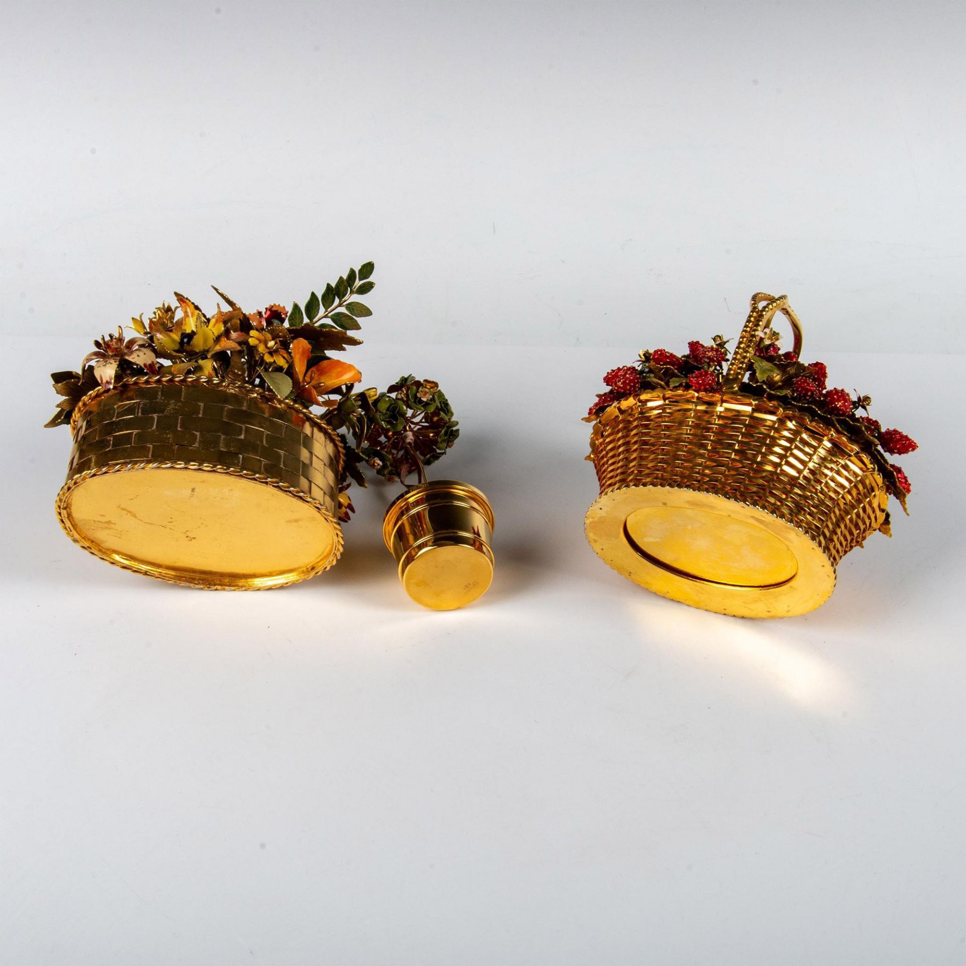 3pc Gorham Gold Plated Tree Sculpture & Enamel Flower Baskets - Bild 6 aus 6
