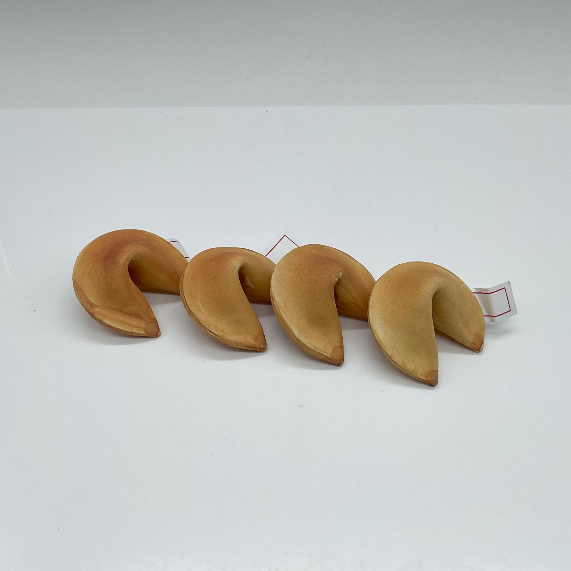 4pc Very Rare Michel Harvey Ceramic Fortune Cookies - Bild 2 aus 4