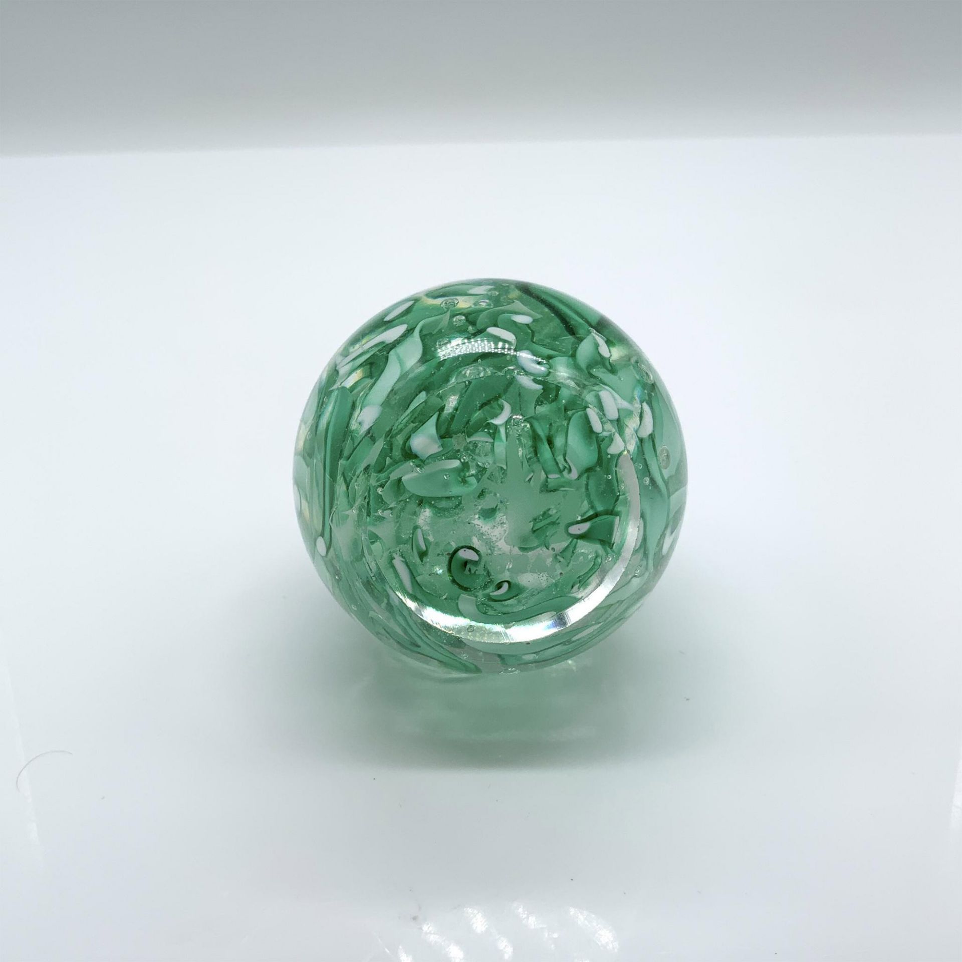 Murano Glass Turquoise Swirl Egg Paperweight, Signed - Image 4 of 4