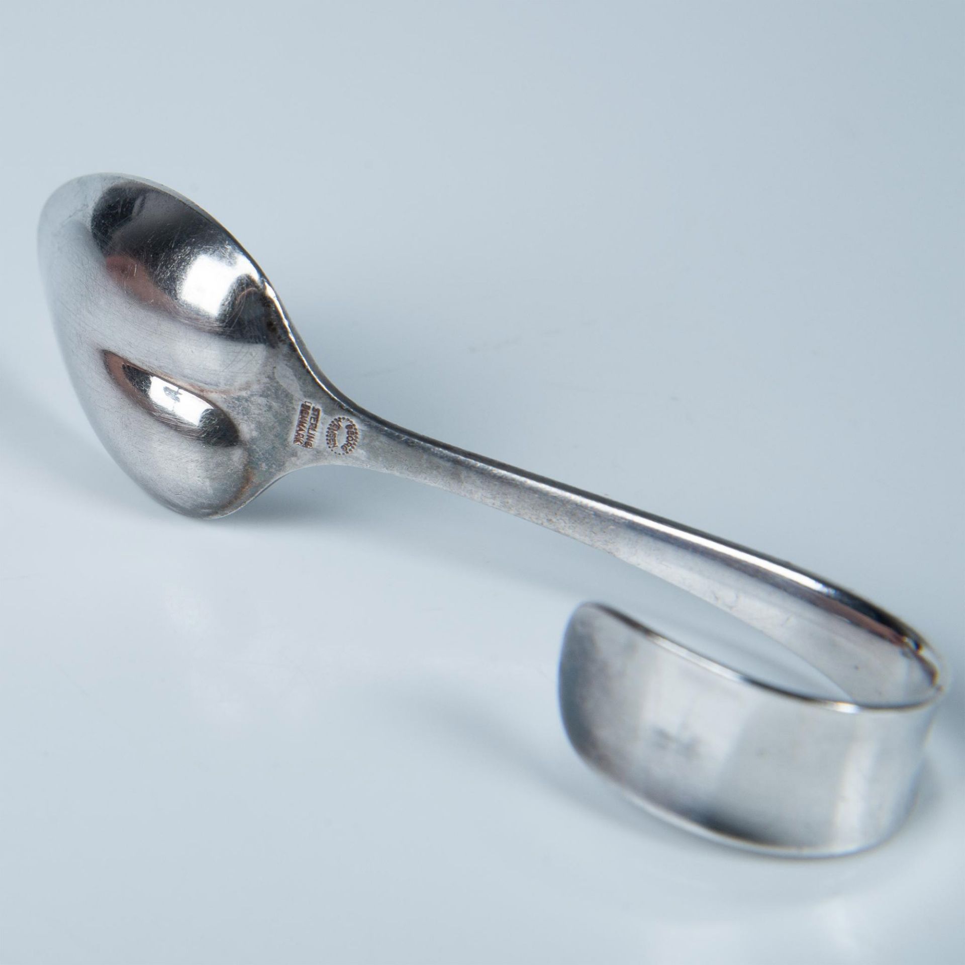 Georg Jensen Sterling Curved Handle Baby Spoon - Bild 3 aus 4