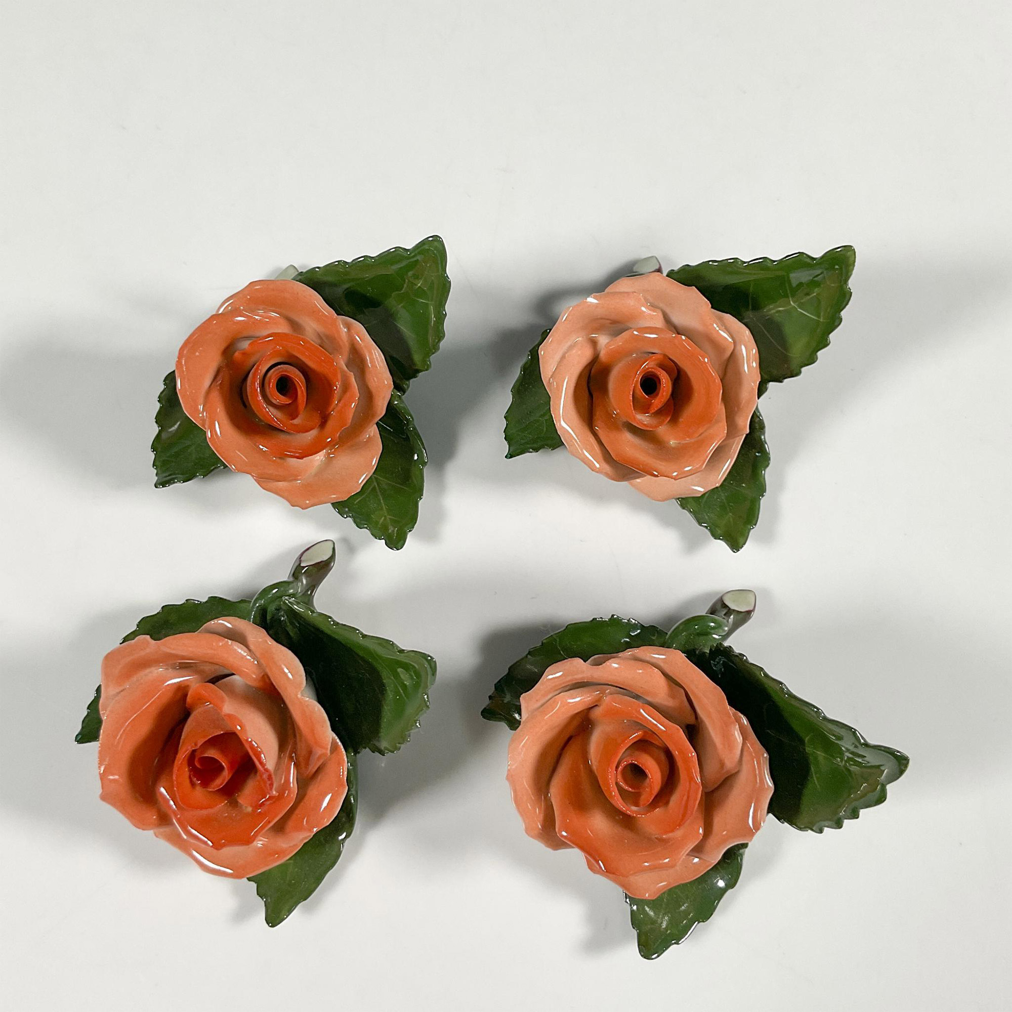 4pc Herend Porcelain Rose Figurines - Image 2 of 4