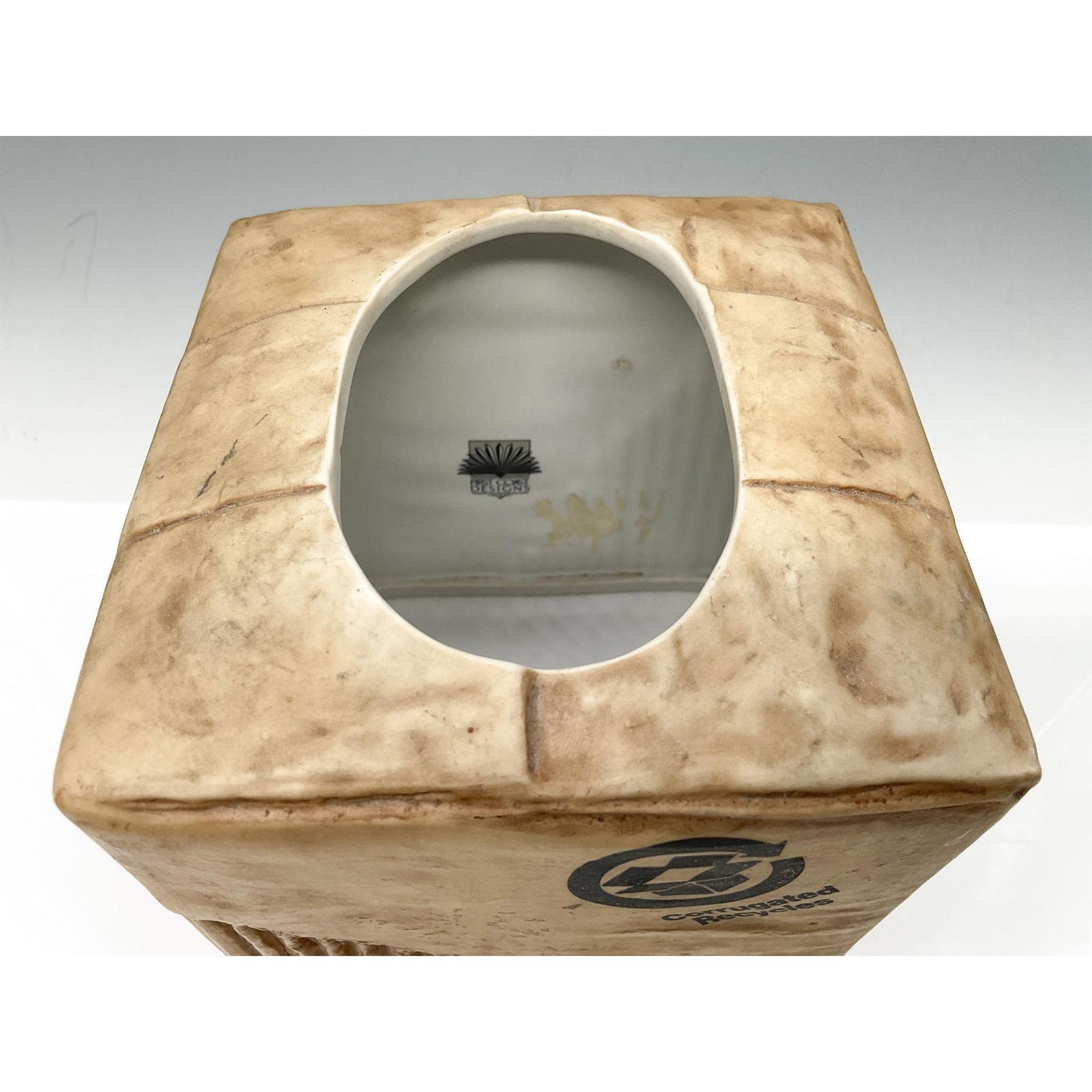 First Coast Designs Ceramic Tissue Box Holder - Image 4 of 4