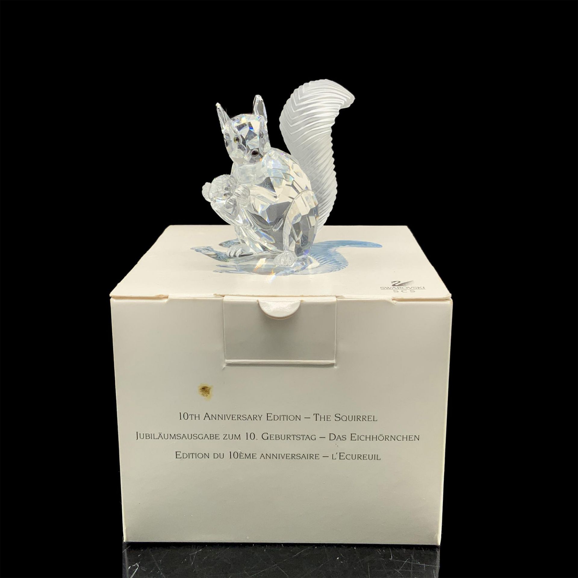 Swarovski Crystal Figurine, SCS Anniversary Squirrel 208433 - Image 4 of 4