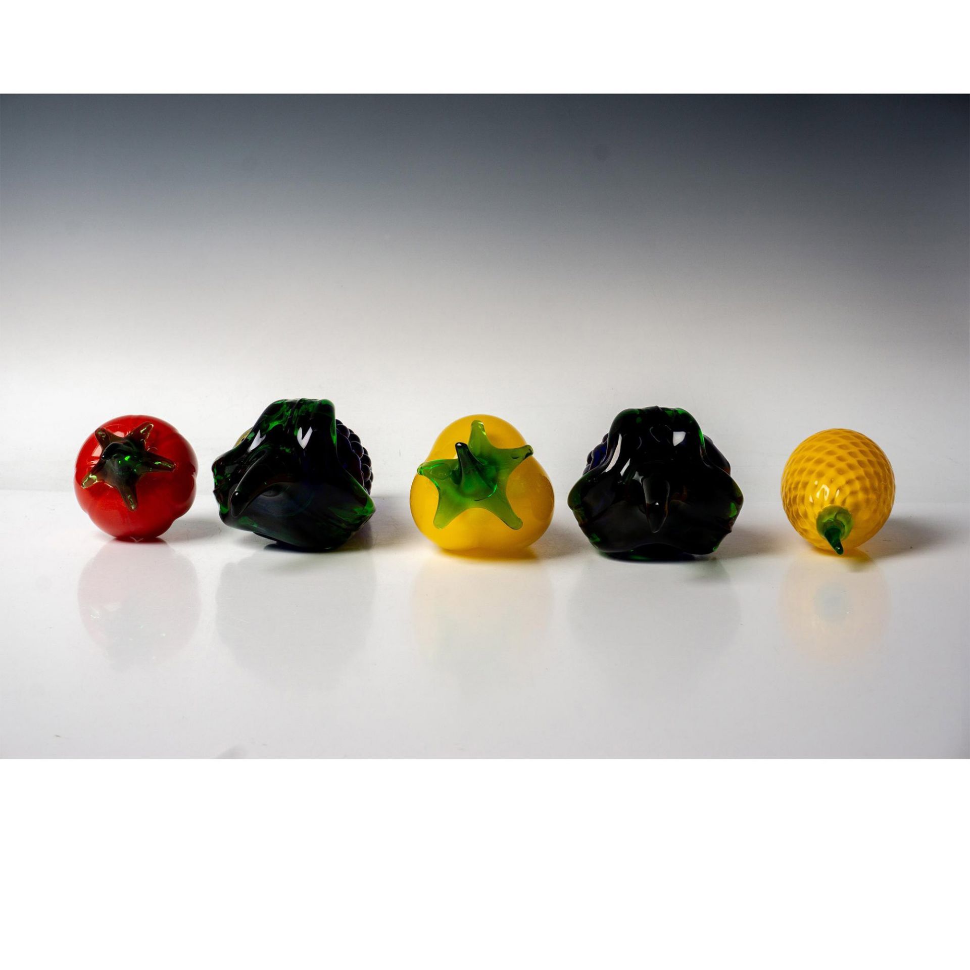 5pc Czech Point Bohemian Glass Fruit Replicas - Bild 2 aus 3