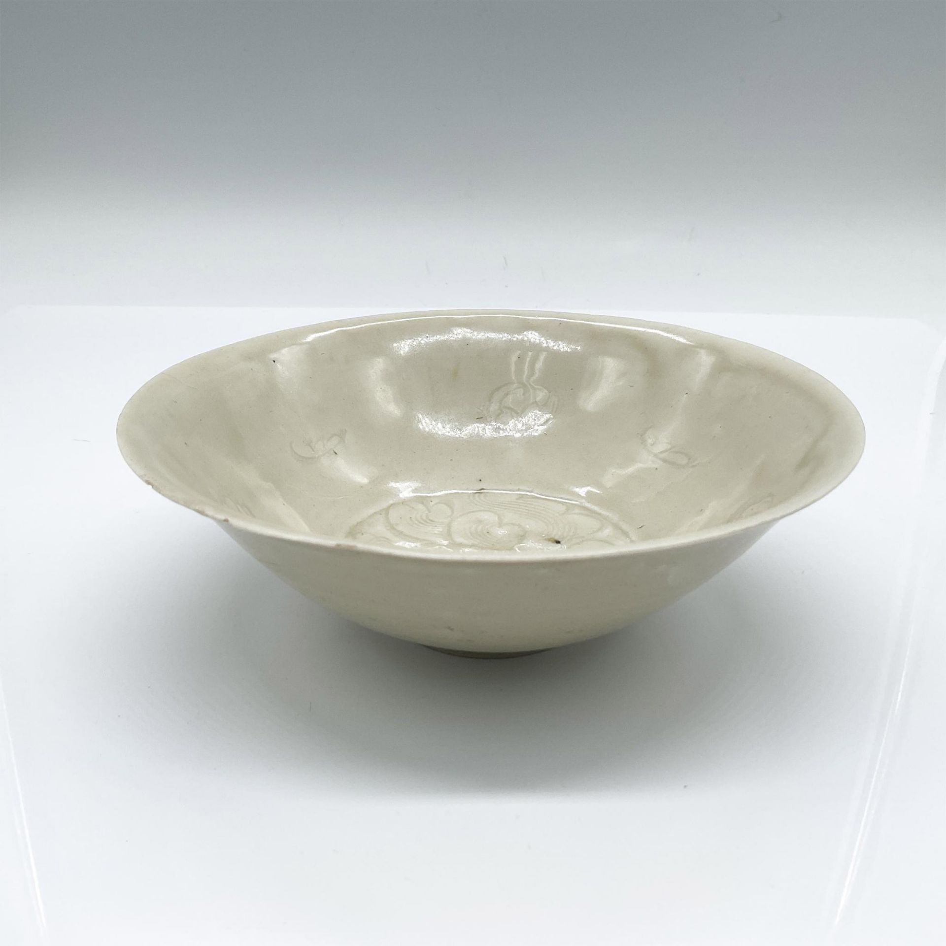 Chinese Sung Dynasty Pottery Rice Bowl - Image 2 of 3