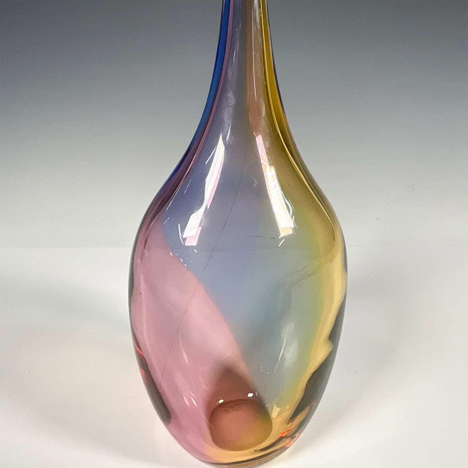 Pair of Kosta Boda Iridescent Fidji Vase - Bild 4 aus 4