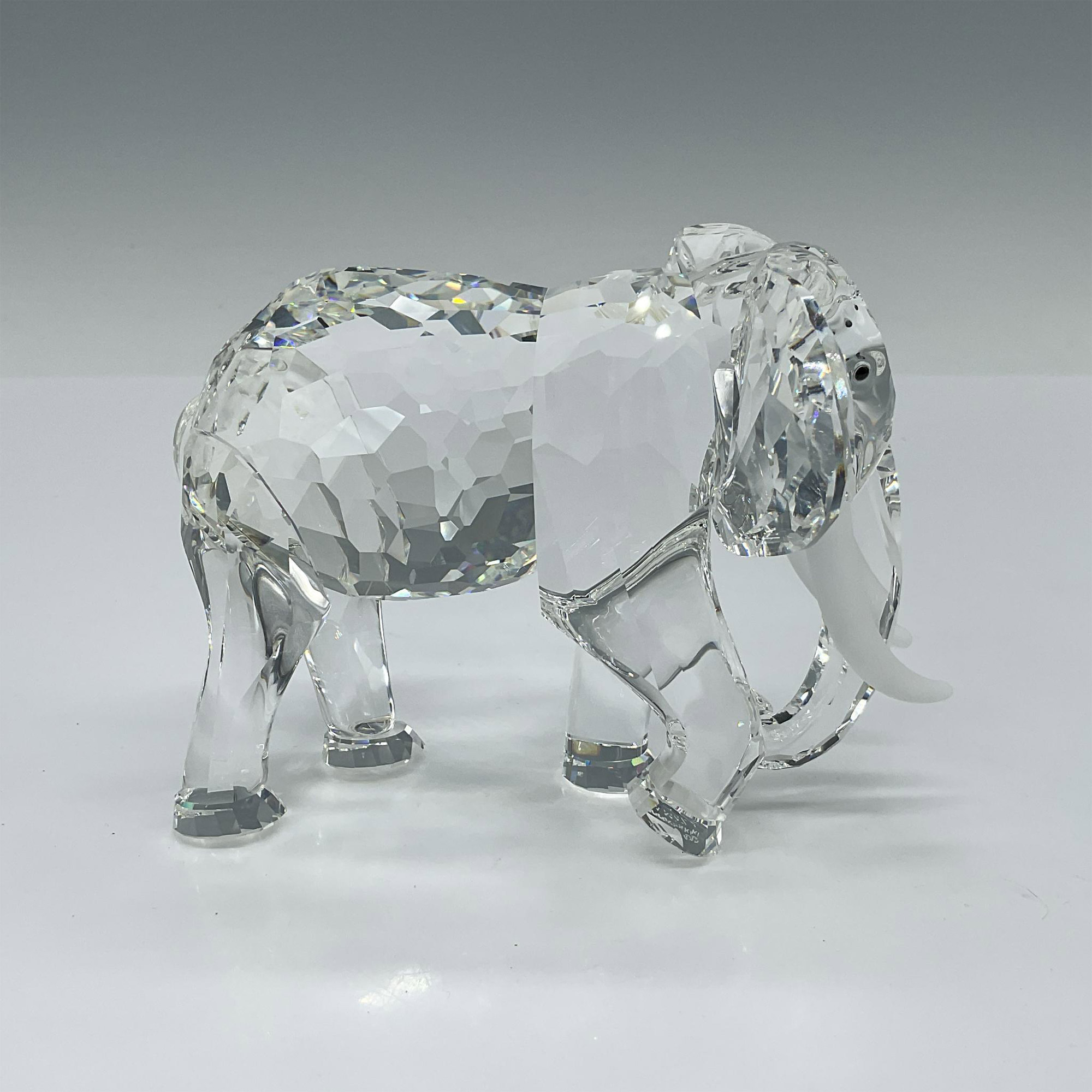 Swarovski Crystal Figurine, Annual Edition Elephant - Image 2 of 4