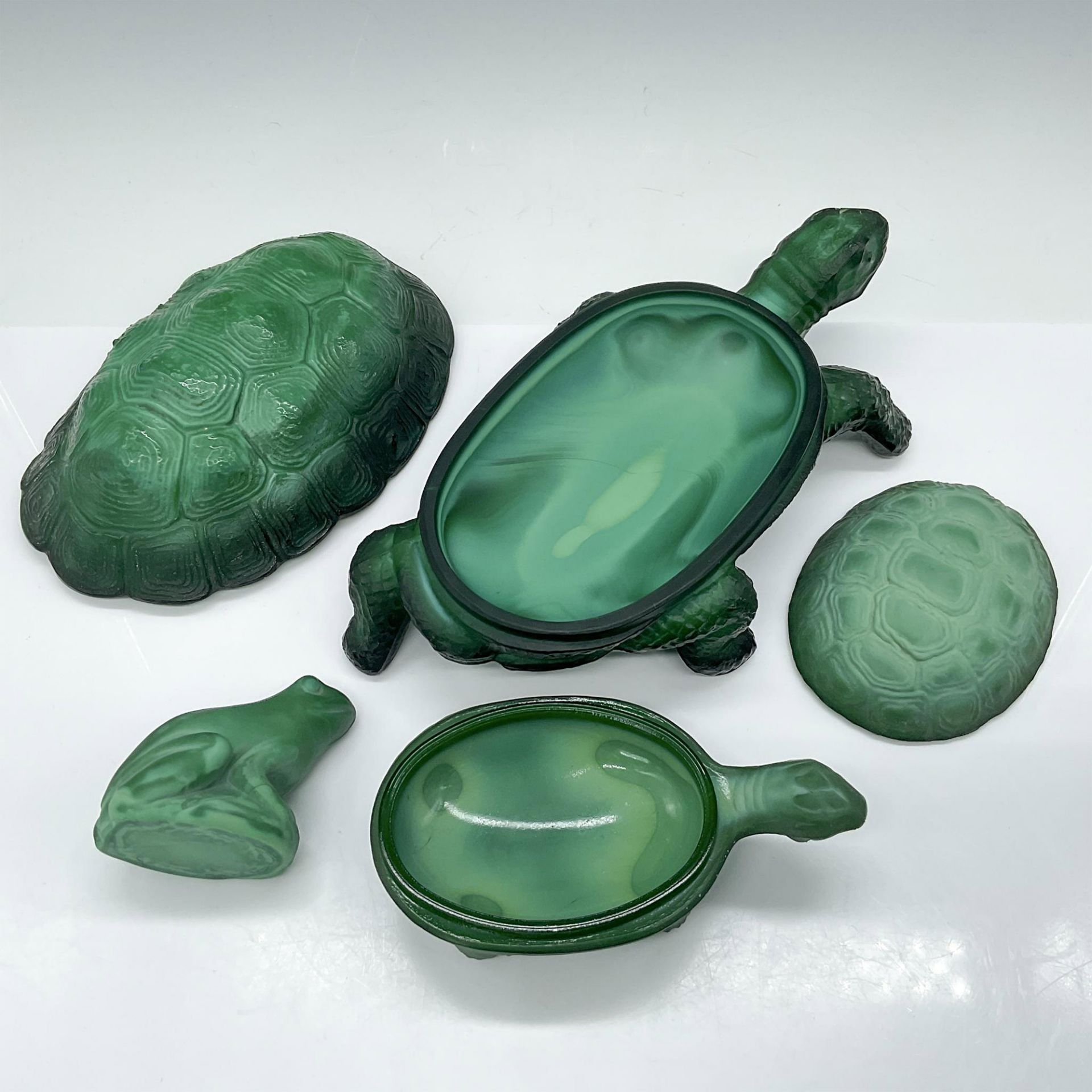 3pc Czech Malachite Ingrid Glass Turtle Boxes & Frog Figure - Bild 3 aus 4