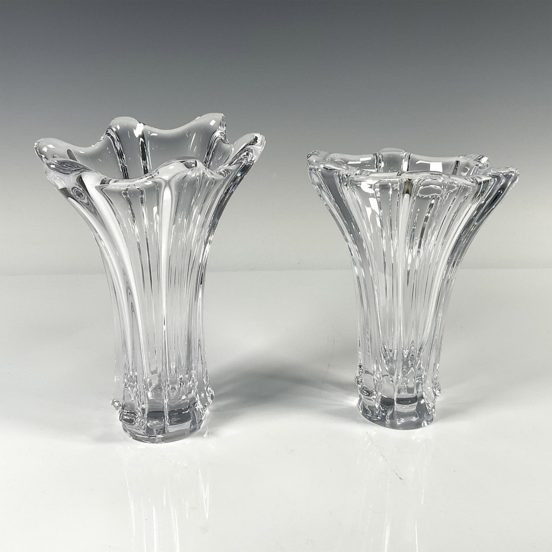 2pc Cofrac Art Verrier Crystal Vases - Image 2 of 4