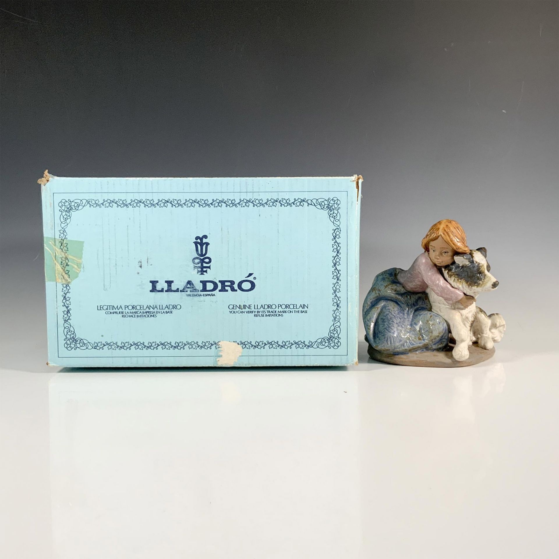 A Big Hug 1012200 - Lladro Porcelain Figurine - Image 4 of 4