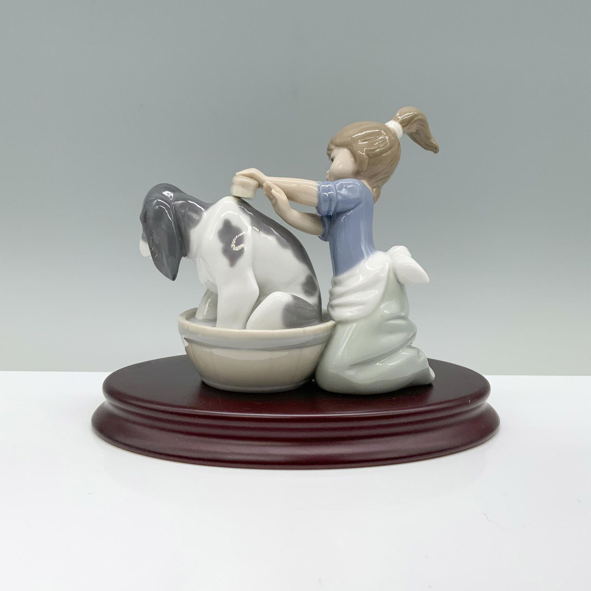 Bashful Banter 1005455 - Lladro Porcelain Figurine with Base - Image 2 of 3