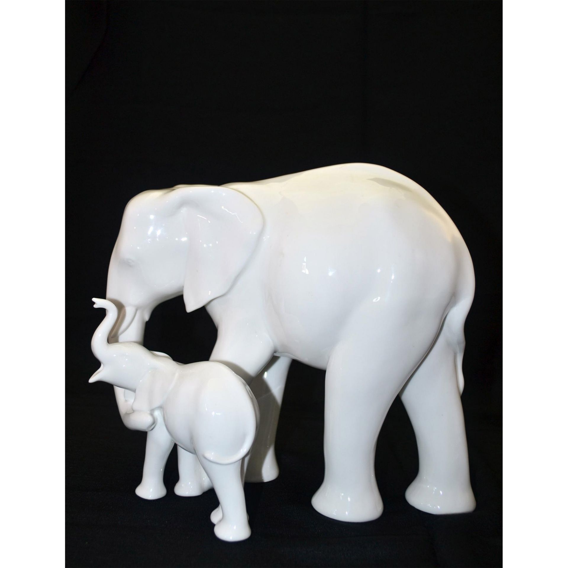 Royal Doulton Images Of Nature Motherhood Elephant And Baby, Hn3463 - Image 2 of 6