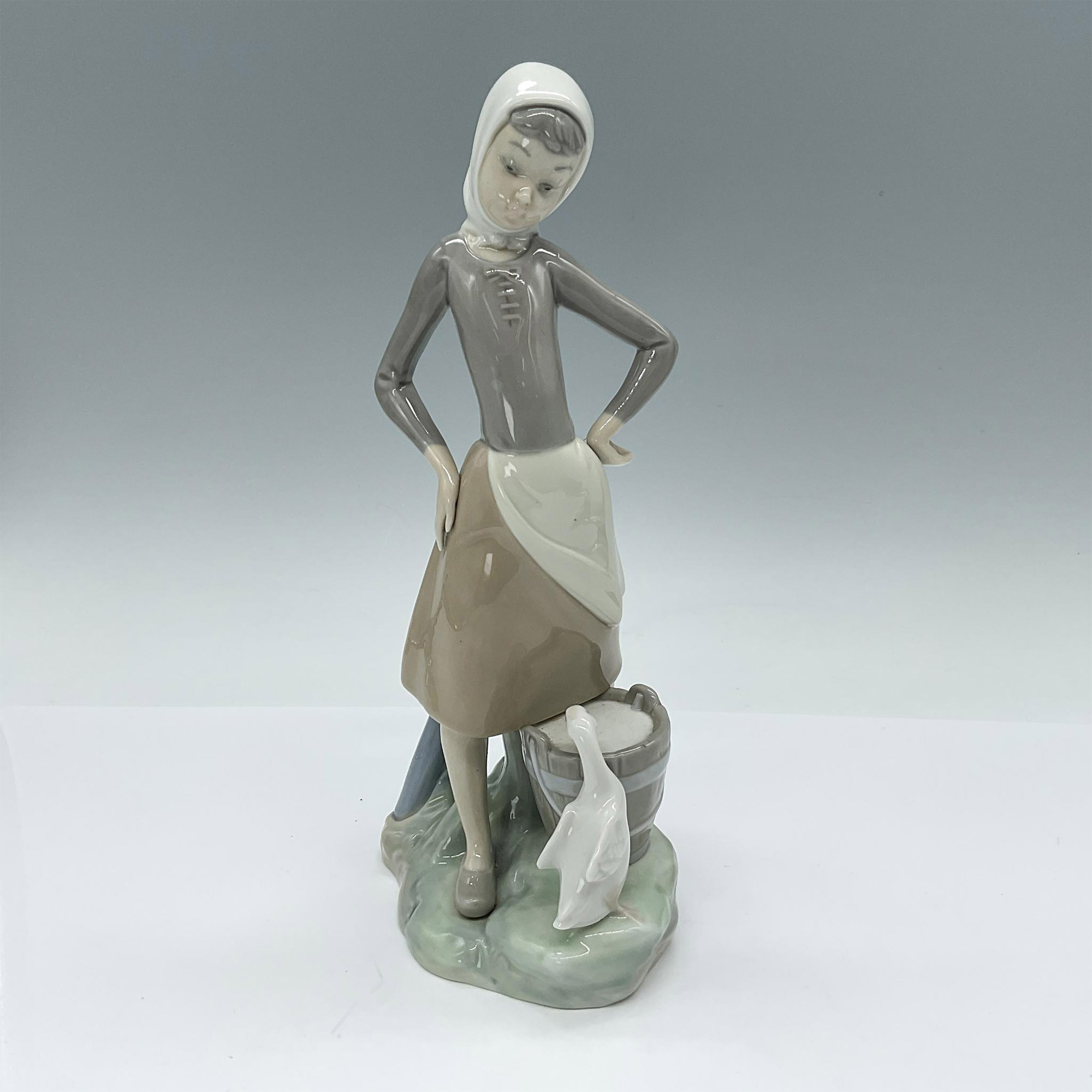 Girl with Milk Pail 1004682 - Lladro Porcelain Figurine