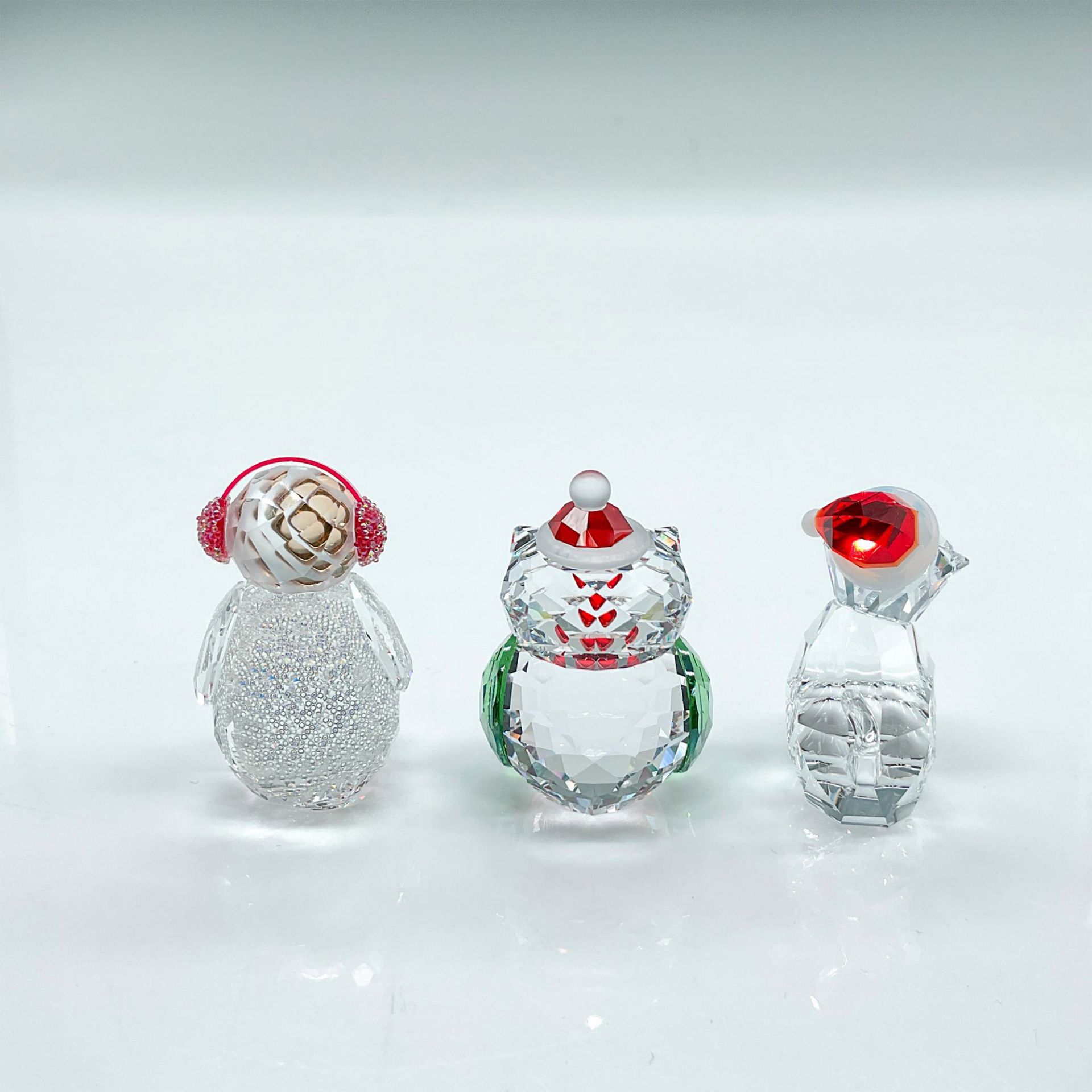 3pc Swarovski Crystal Figurines, Christmas Owl/Cat/Penguin - Image 2 of 4