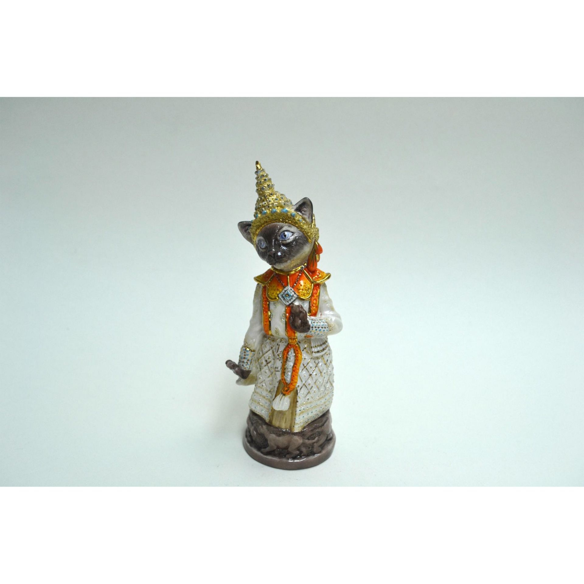 Bronte Porcelain Siamese Cat Candle Extinguisher - Image 4 of 6