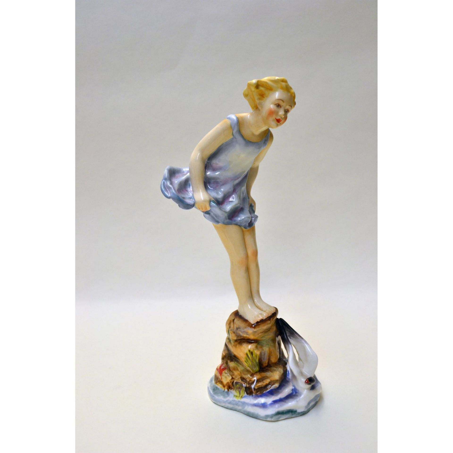 Royal Worcester Porcelain Sea Breeze Girl Figurine, Puce Mark, F.G.Doughty - Image 3 of 6