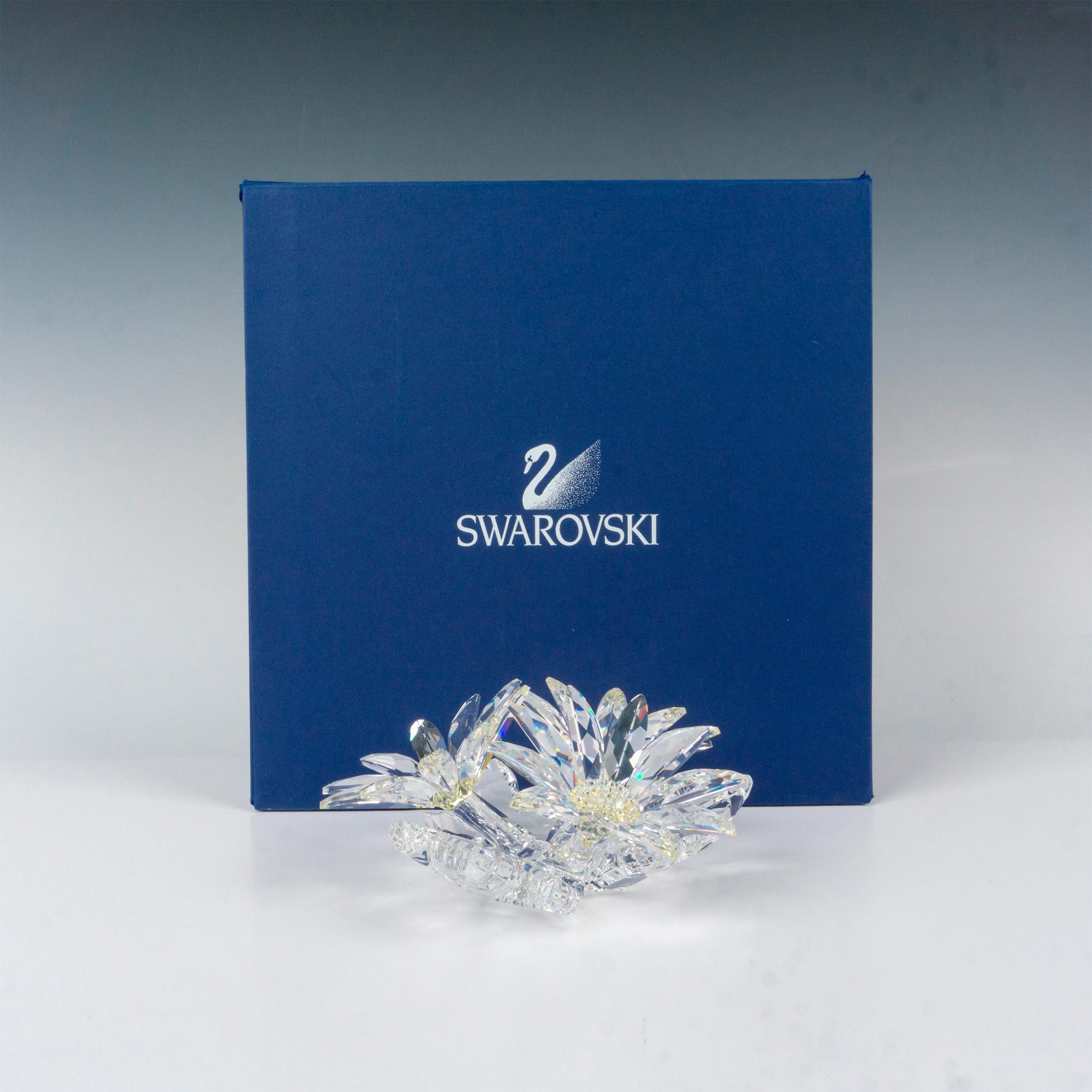 Swarovski Crystal Figure, Maxi Flower Arrangement - Image 4 of 4