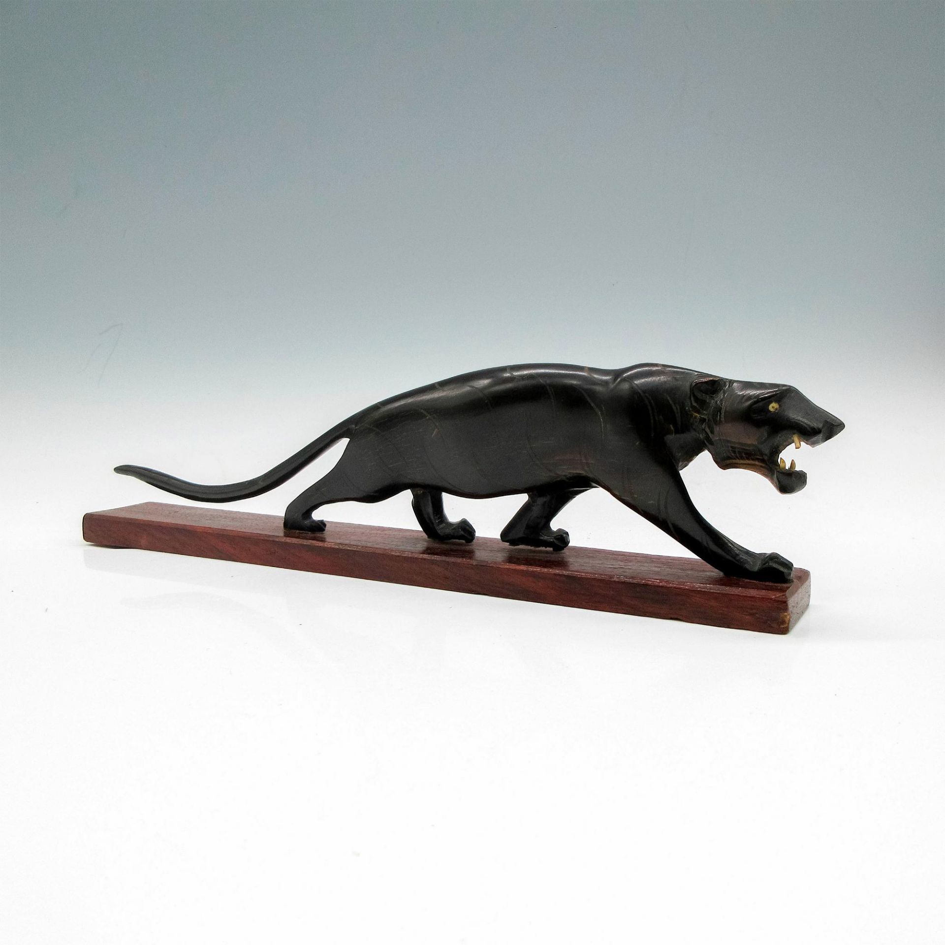 Hand Carved Wood Panther Figurine - Bild 2 aus 3