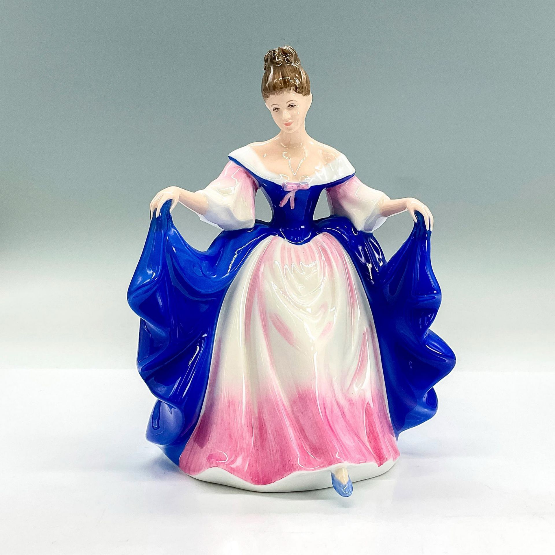 Sara - HN3308 - Royal Doulton Figurine