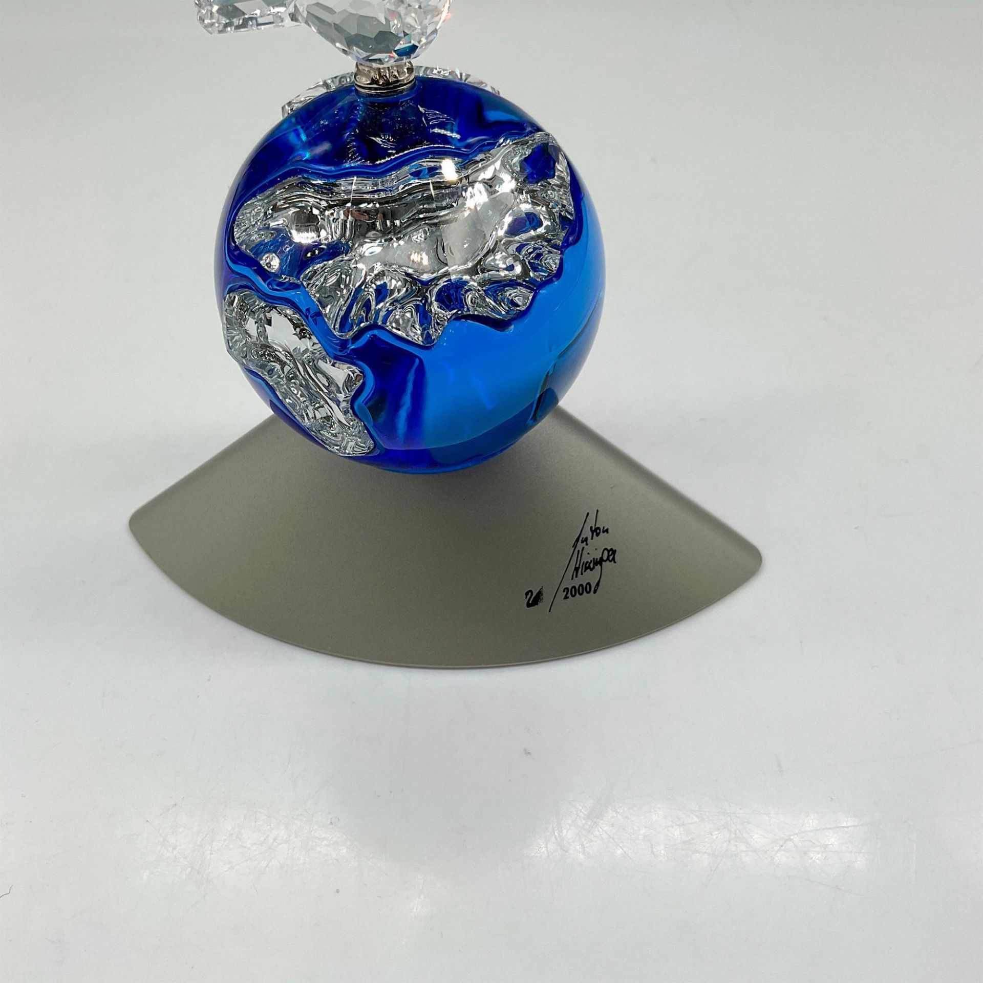 Swarovski Crystal Figurine, 2000 Vision Crystal Planet - Image 3 of 4