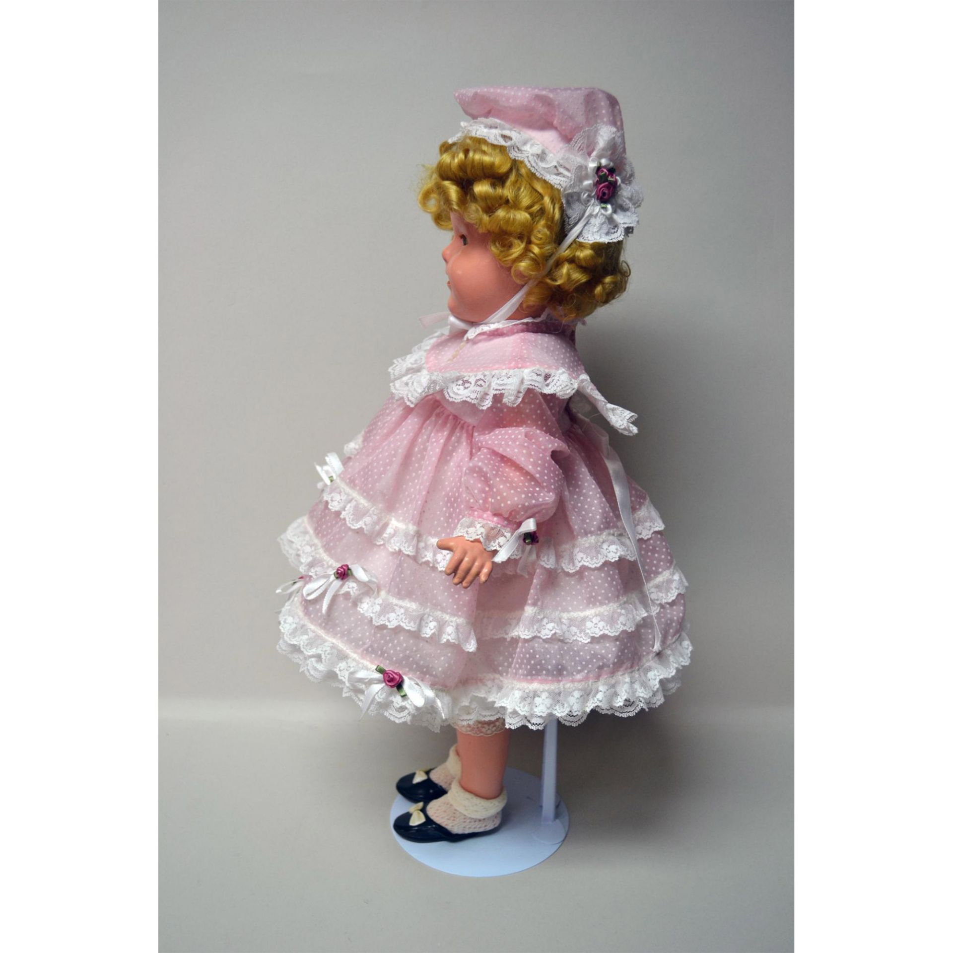 Vintage Original Shirley Temple Doll , 22" H. With Glass Case - Bild 4 aus 8