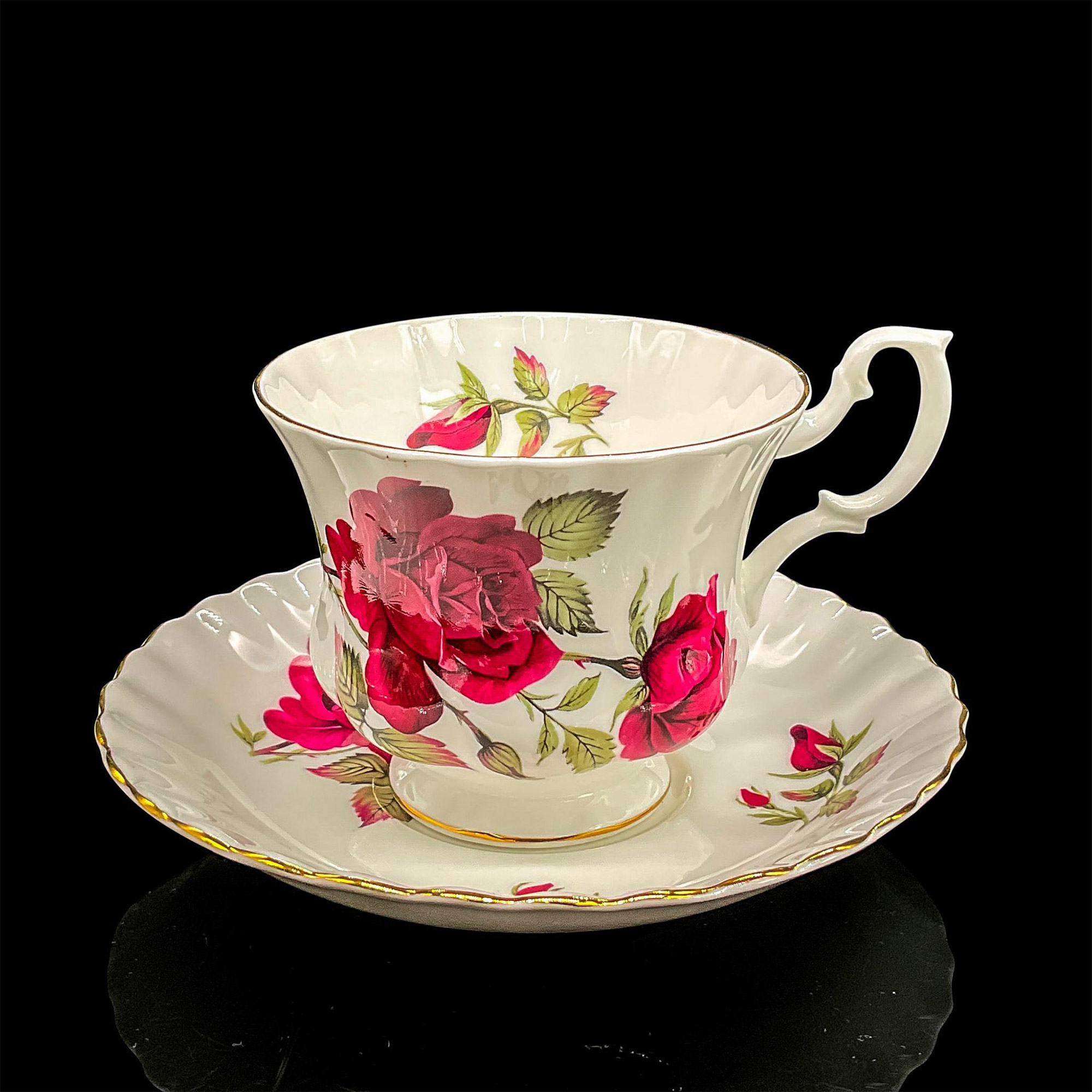 2pc Royal Albert Cup and Saucer, Magenta Roses