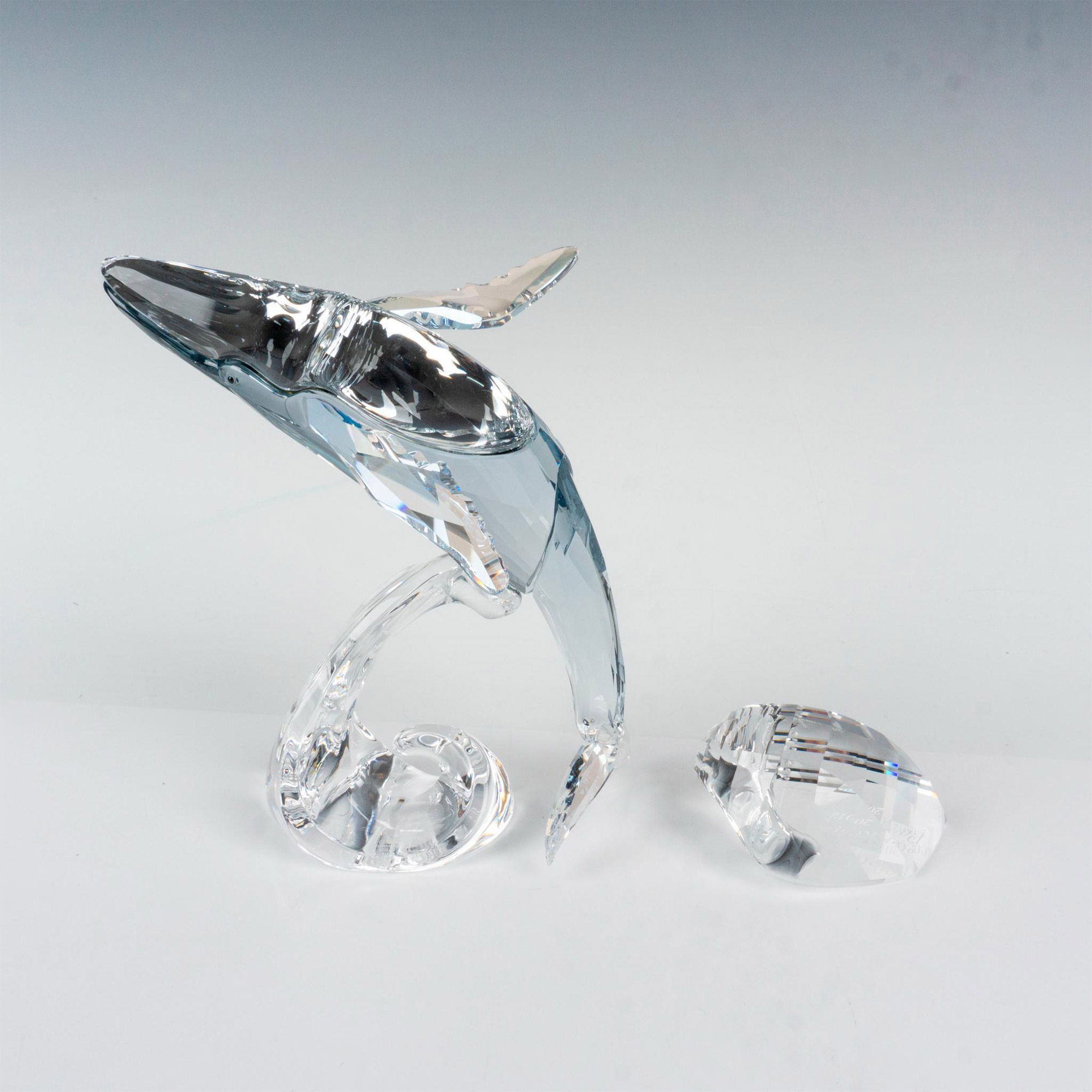 2pc Swarovski Crystal Figurine, Paikea Whale & Plaque - Image 2 of 4