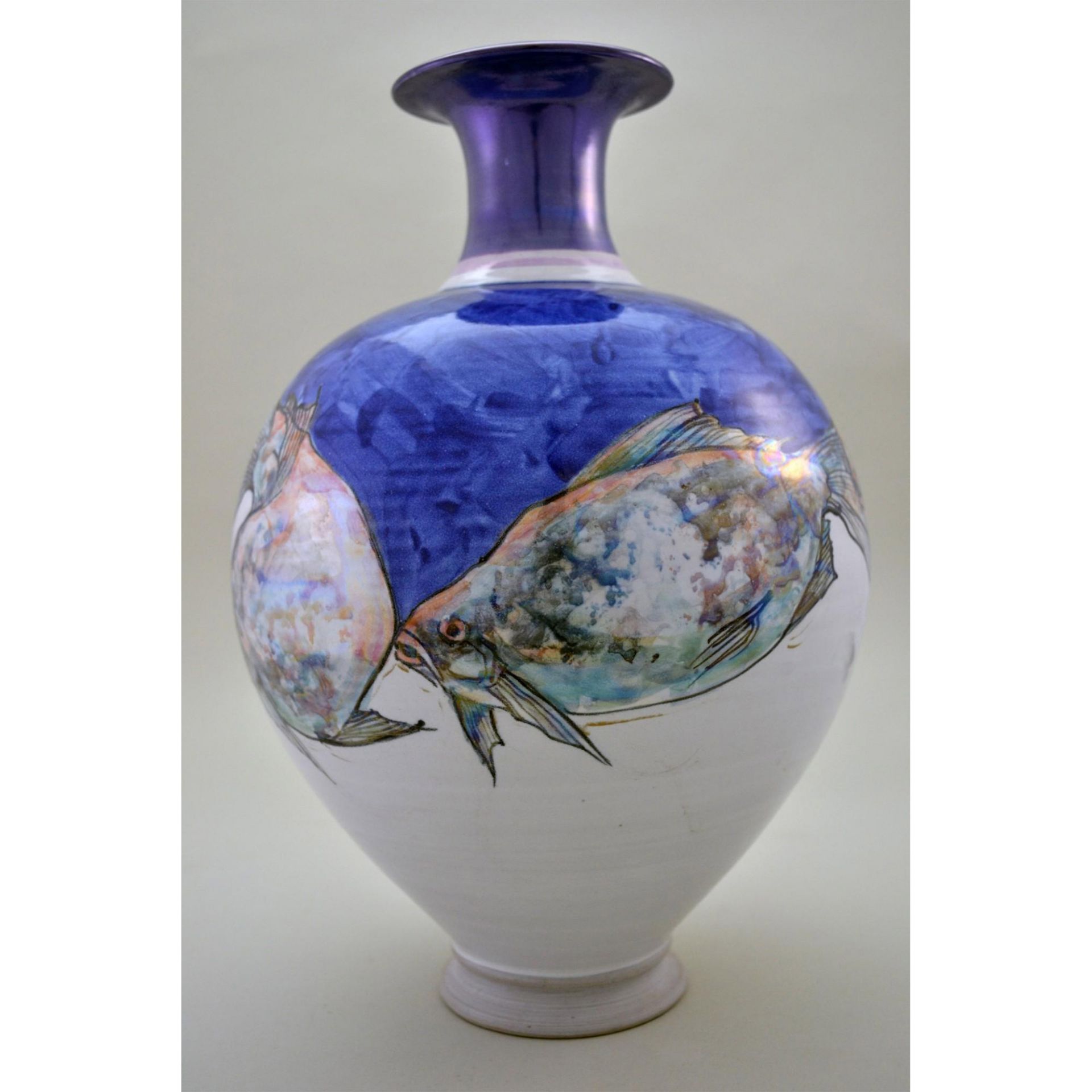 Hawkins Pottery Original Premier Tropical Fish Vase - Image 3 of 5