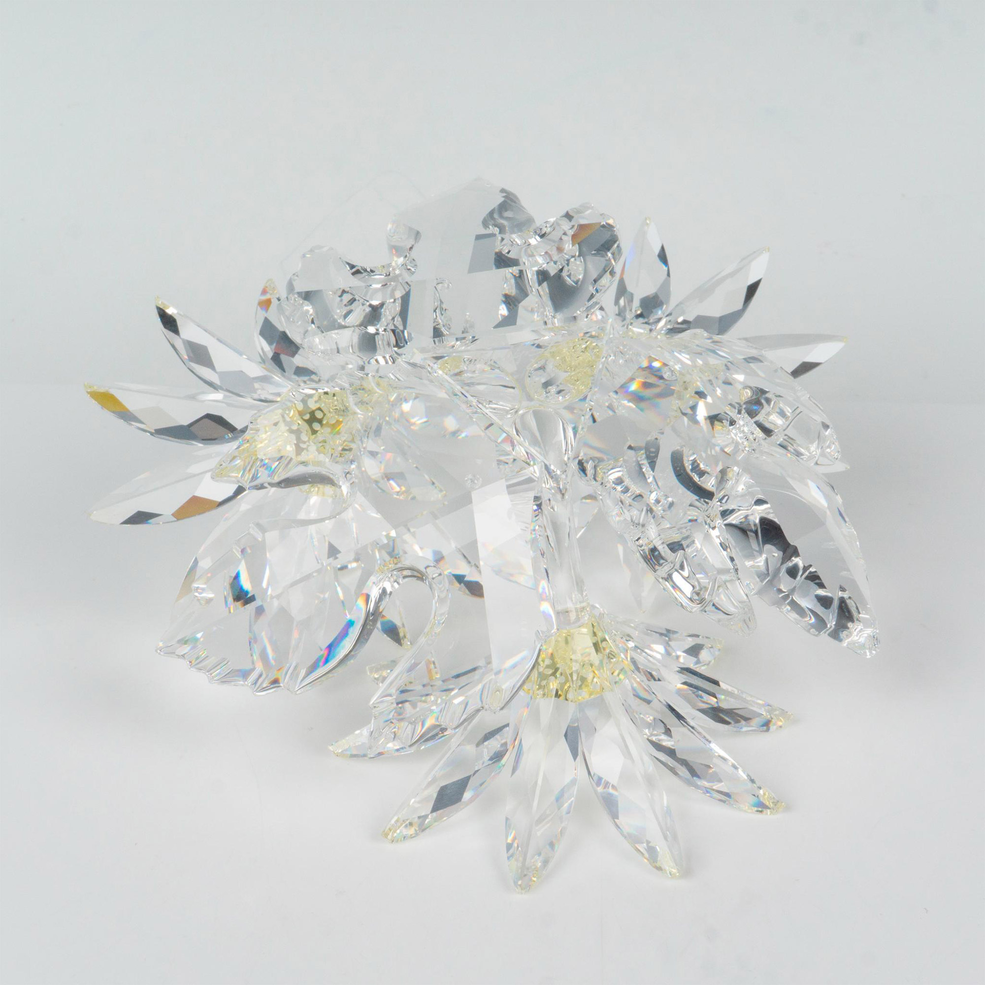 Swarovski Crystal Figure, Maxi Flower Arrangement - Image 3 of 4