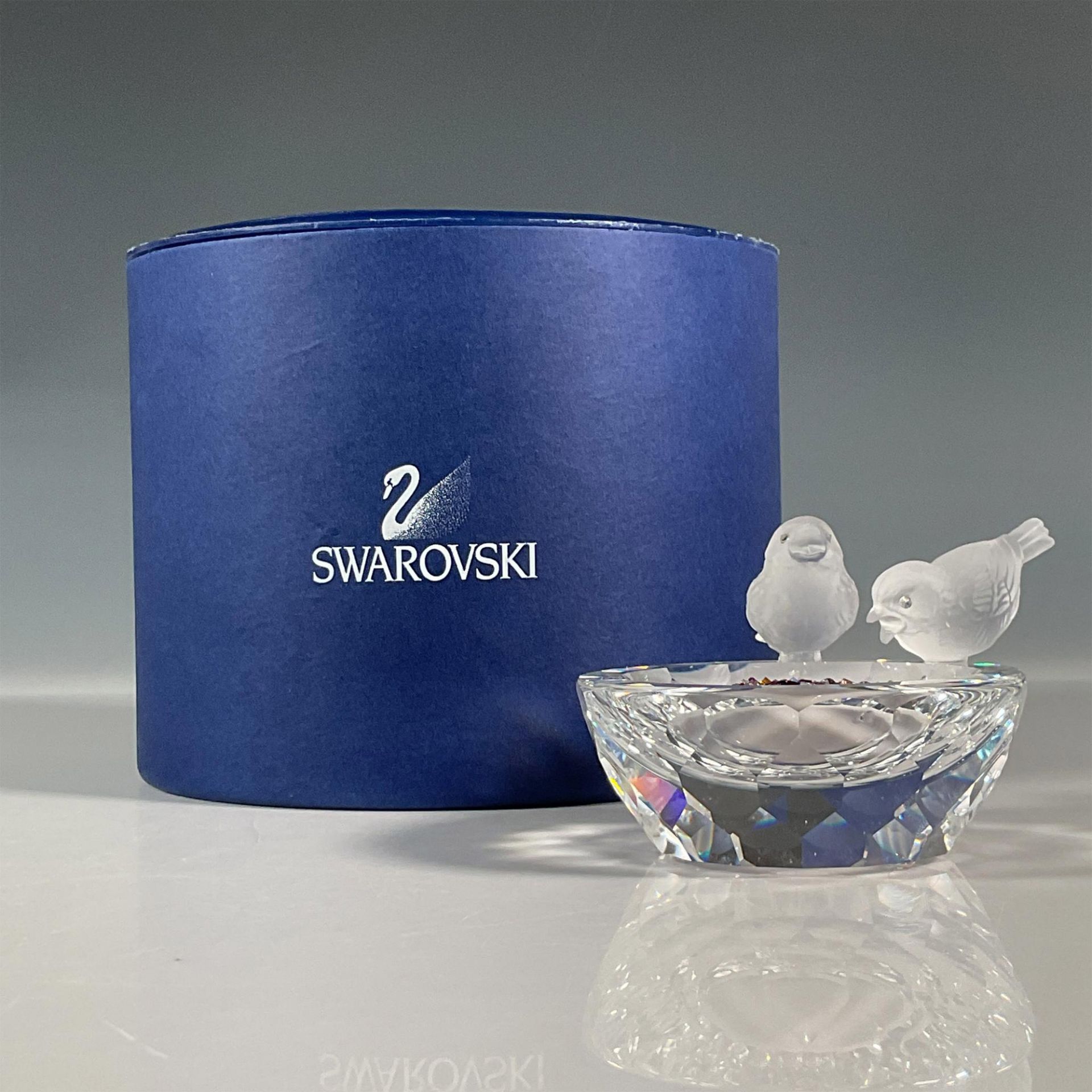 Swarovski Crystal Figurine, Bird Bath with Mini Crystals - Image 2 of 5