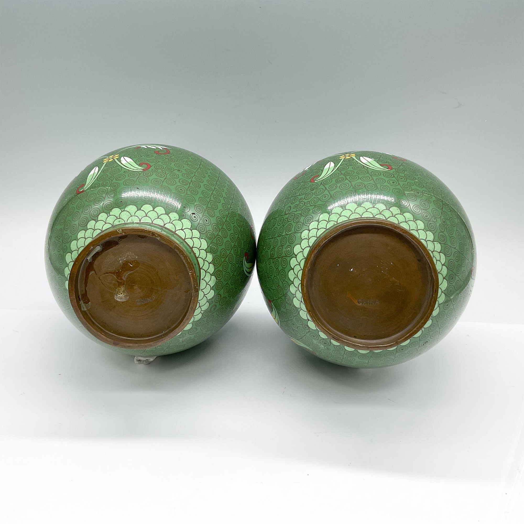 Pair of Vintage Chinese Cloisonne Vases - Bild 3 aus 3