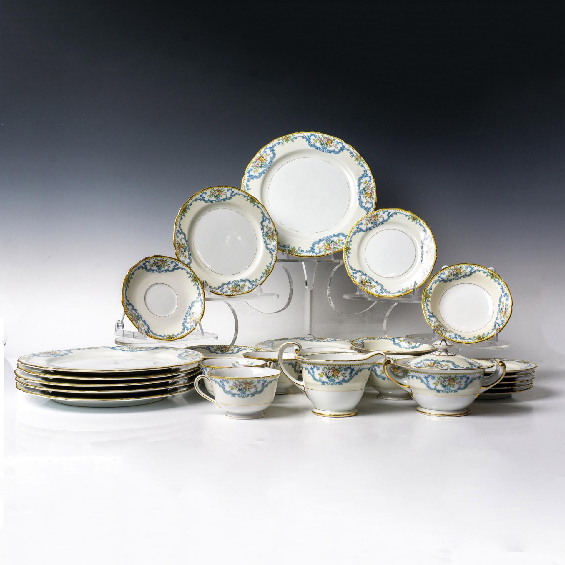 38pc Noritake Morimura Brothers Porcelain China Set for Six