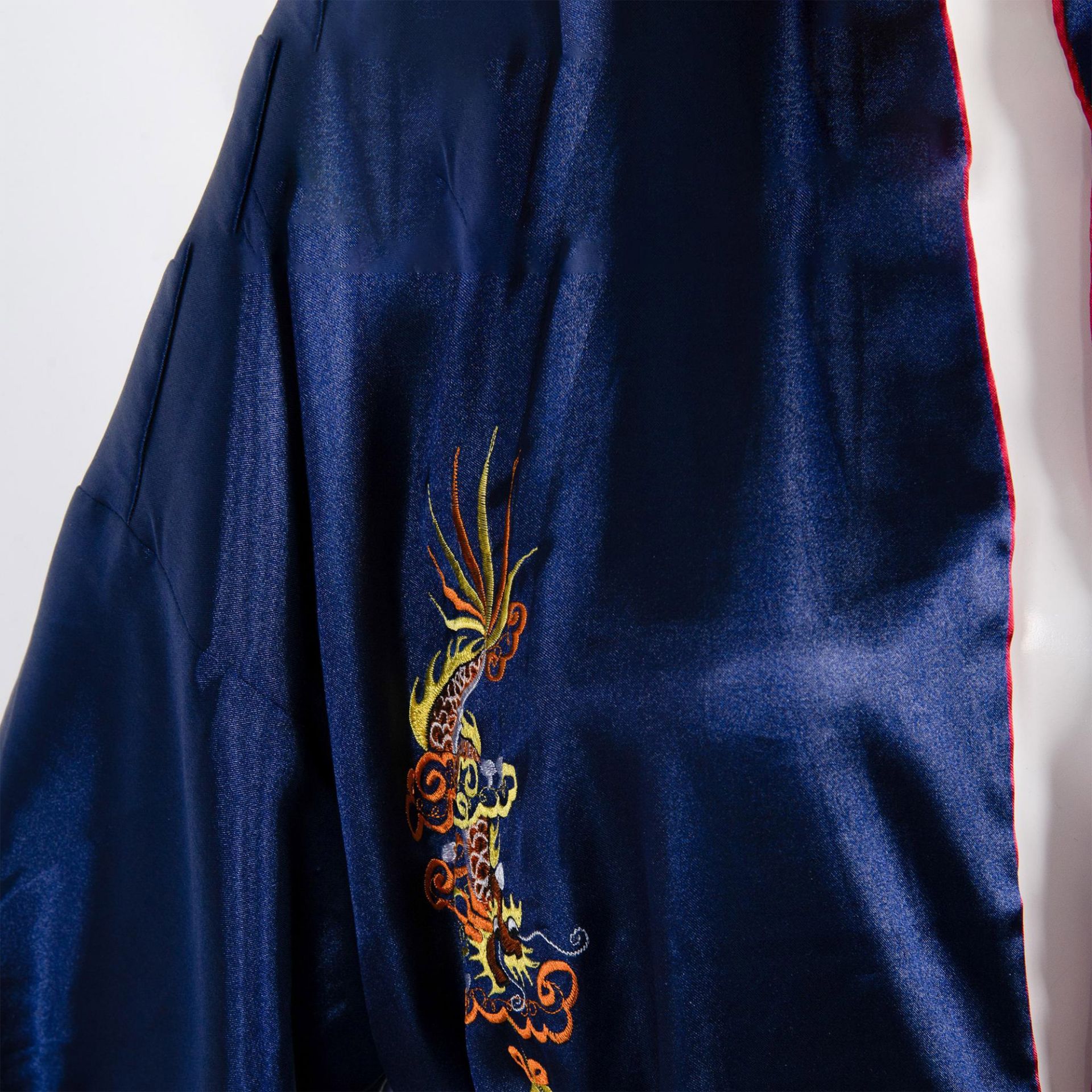 Asian Embroidered Reversible Kimono Robe with Sash - Image 2 of 7