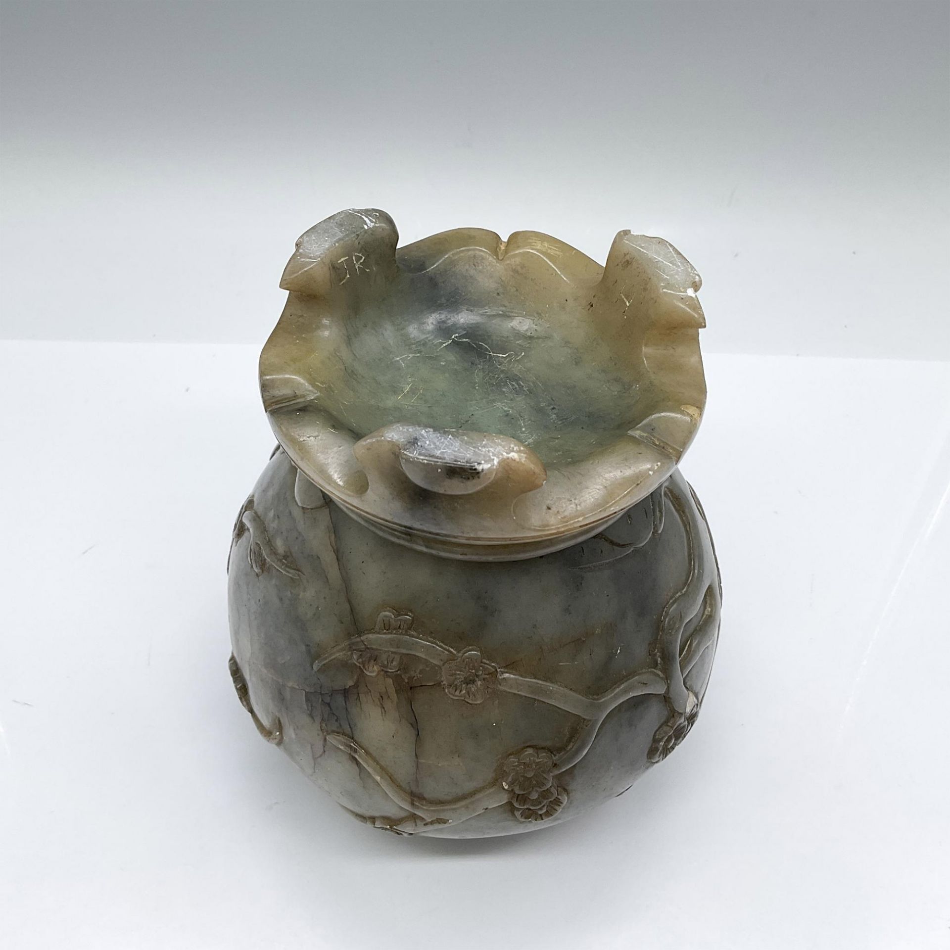 Chinese Carved Jadeite Ginger Jar - Image 5 of 6