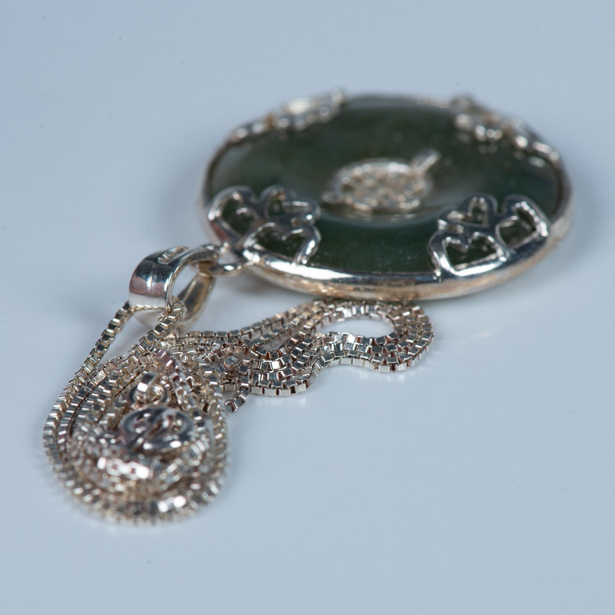 Asian Sterling Silver & Jade Medallion Pendant Necklace - Bild 4 aus 4