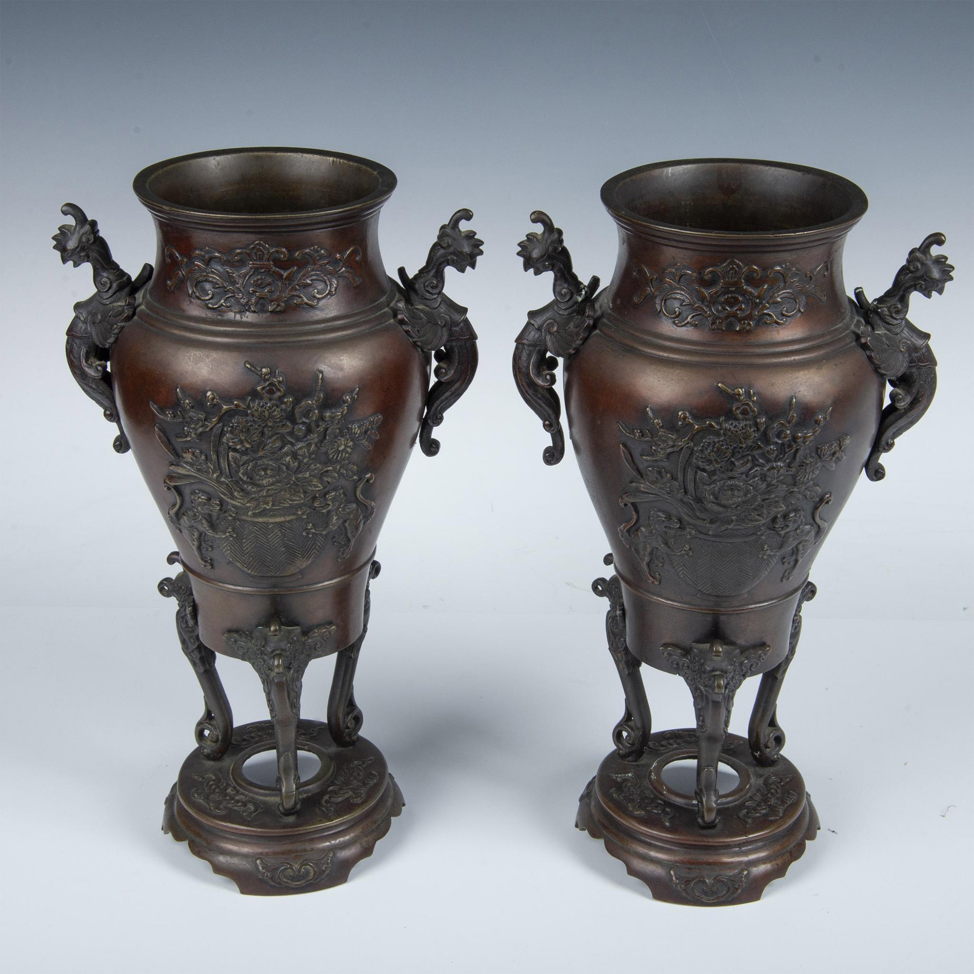 Pair of Antique Japanese Bronze Urns with Griffins Designs - Image 2 of 7