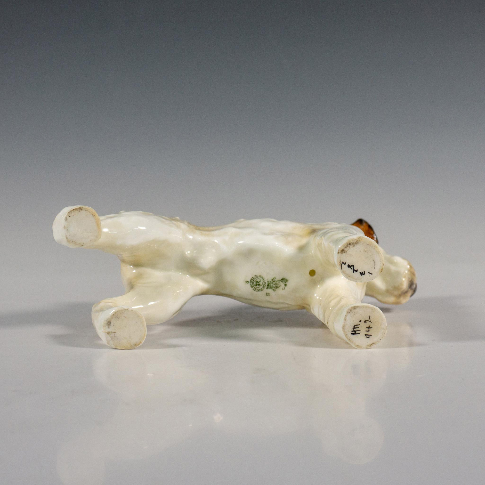 Royal Doulton Porcelain Dog Figurine, Fox Terrier HN942 - Image 5 of 5