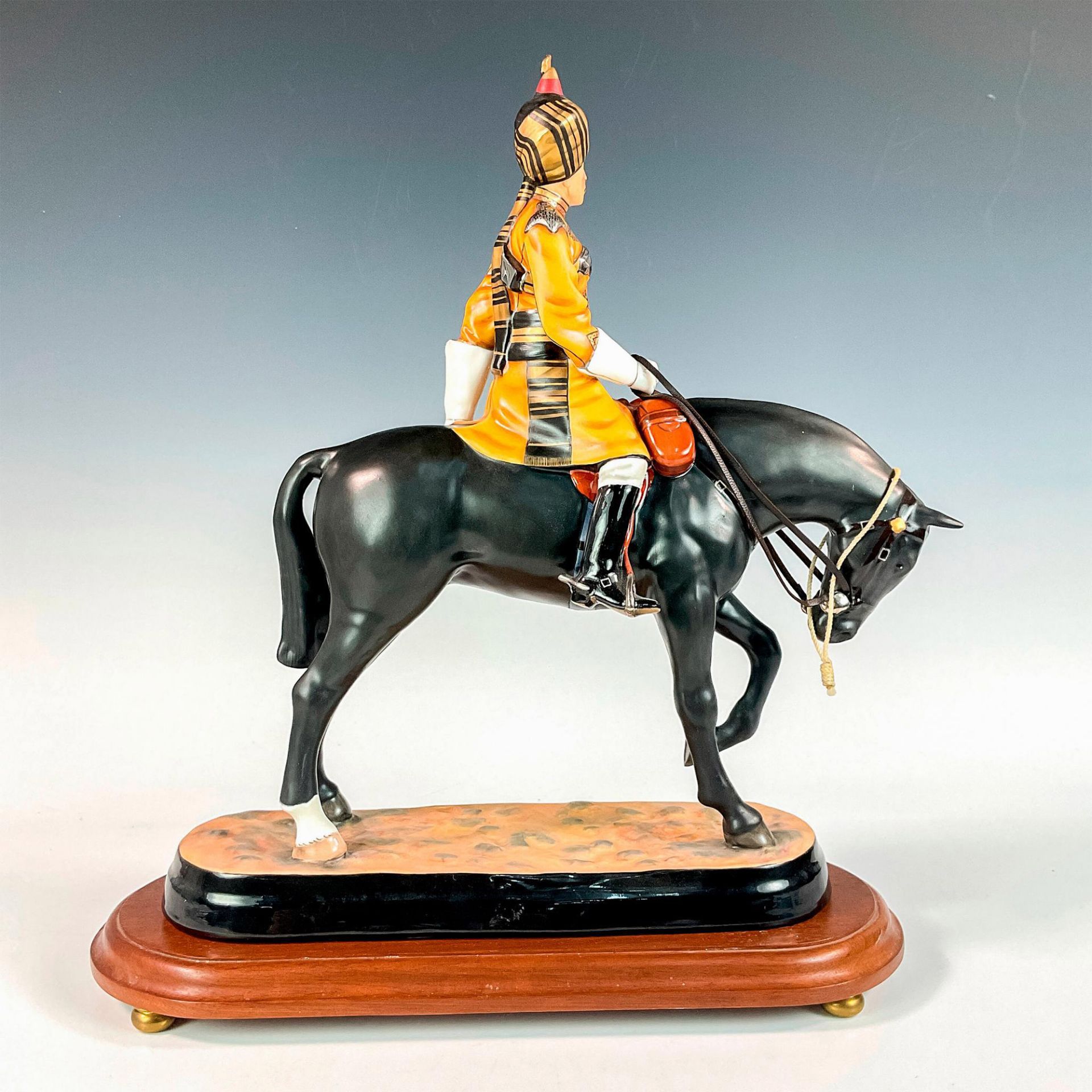 Michael Sutty Porcelain Prototype Figure + Base, Skinners Horse - Image 2 of 6